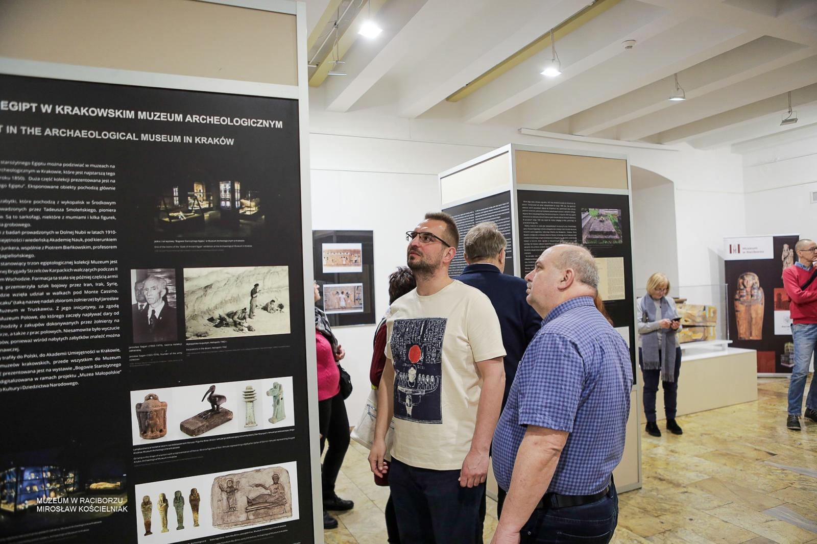 Zdjęcie w galerii na portalu naszraciborz.pl: Tajemnice średniowiecza i Starożytnego Egiptu. Historia opowiedziana na nowo w raciborskim muzeum wiadomości z regionu