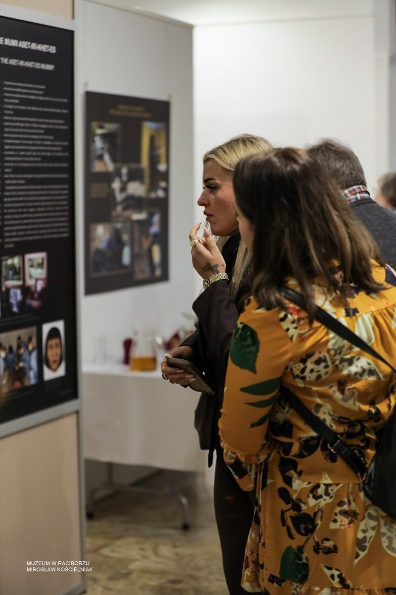 Zdjęcie w galerii na portalu naszraciborz.pl: Tajemnice średniowiecza i Starożytnego Egiptu. Historia opowiedziana na nowo w raciborskim muzeum wiadomości z regionu