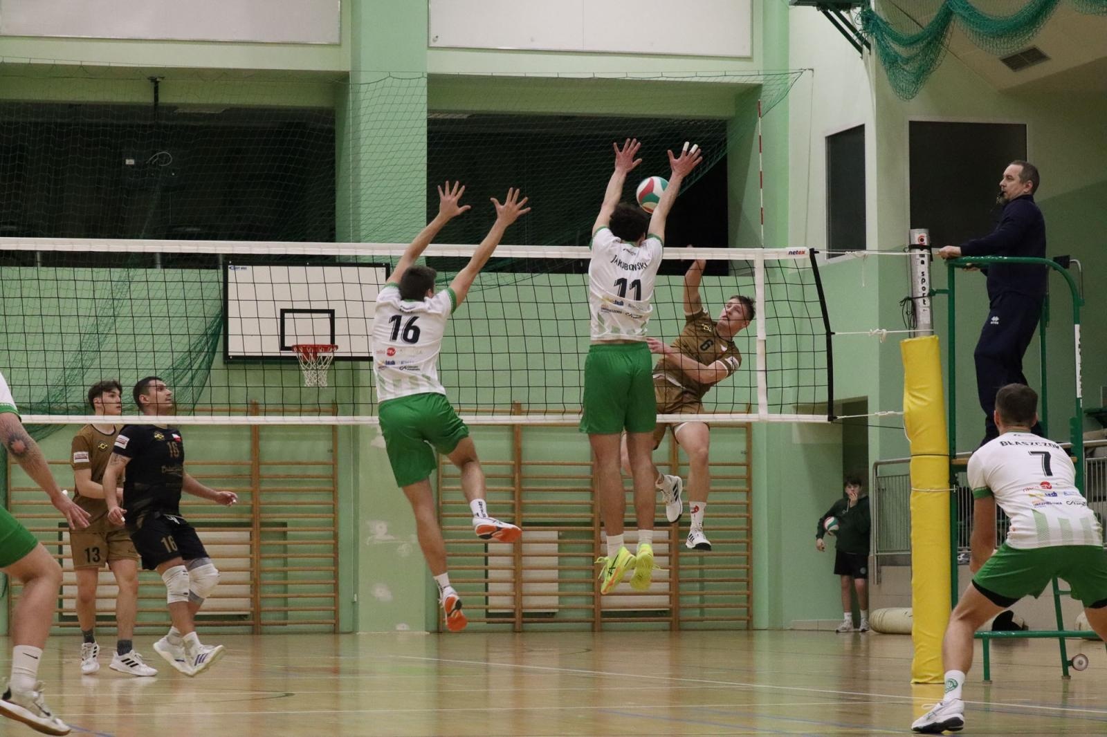 Zdjęcie w galerii na portalu naszraciborz.pl: Pewne zwycięstwo siatkarzy z Raciborza [FOTO] wiadomości z regionu