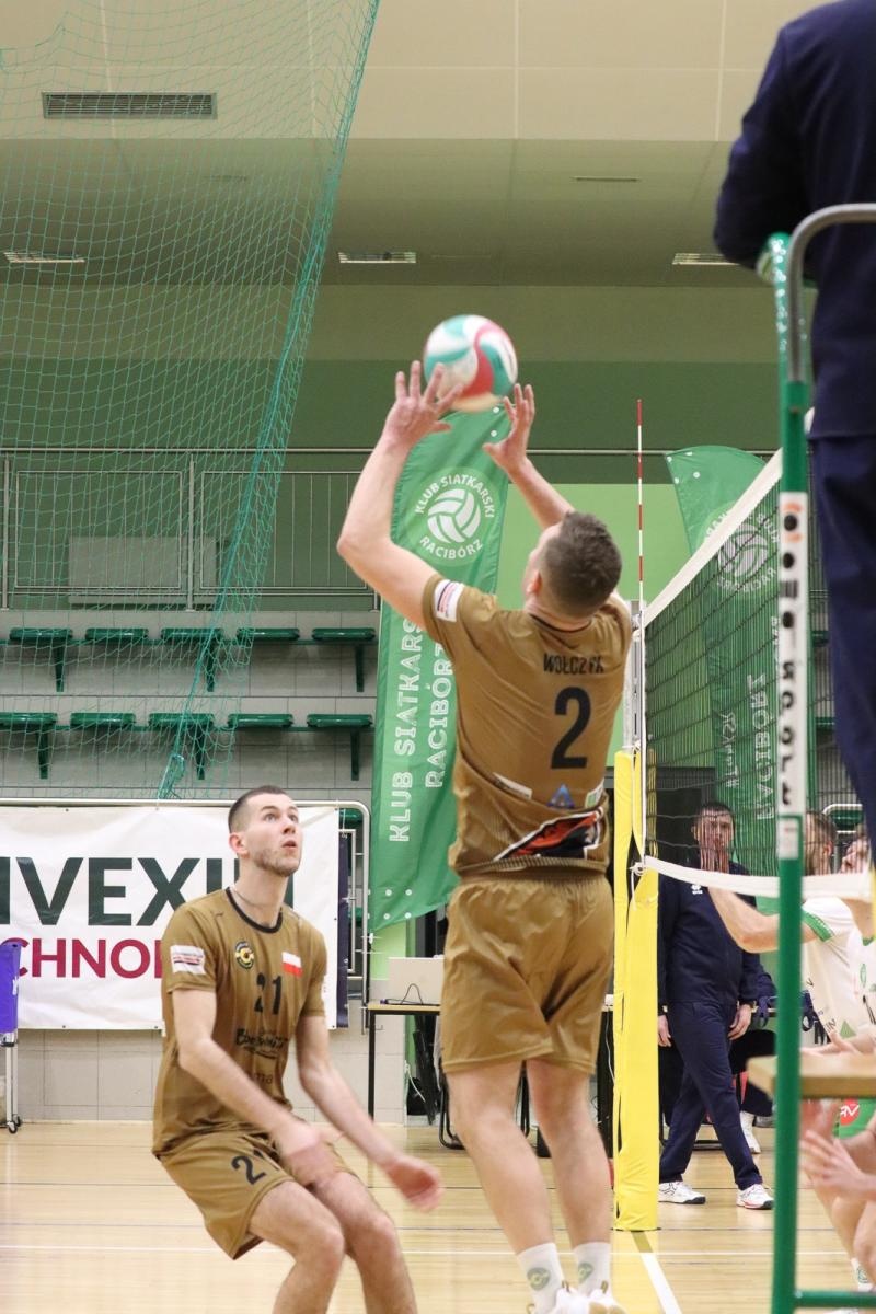Zdjęcie w galerii na portalu naszraciborz.pl: Pewne zwycięstwo siatkarzy z Raciborza [FOTO] wiadomości z regionu
