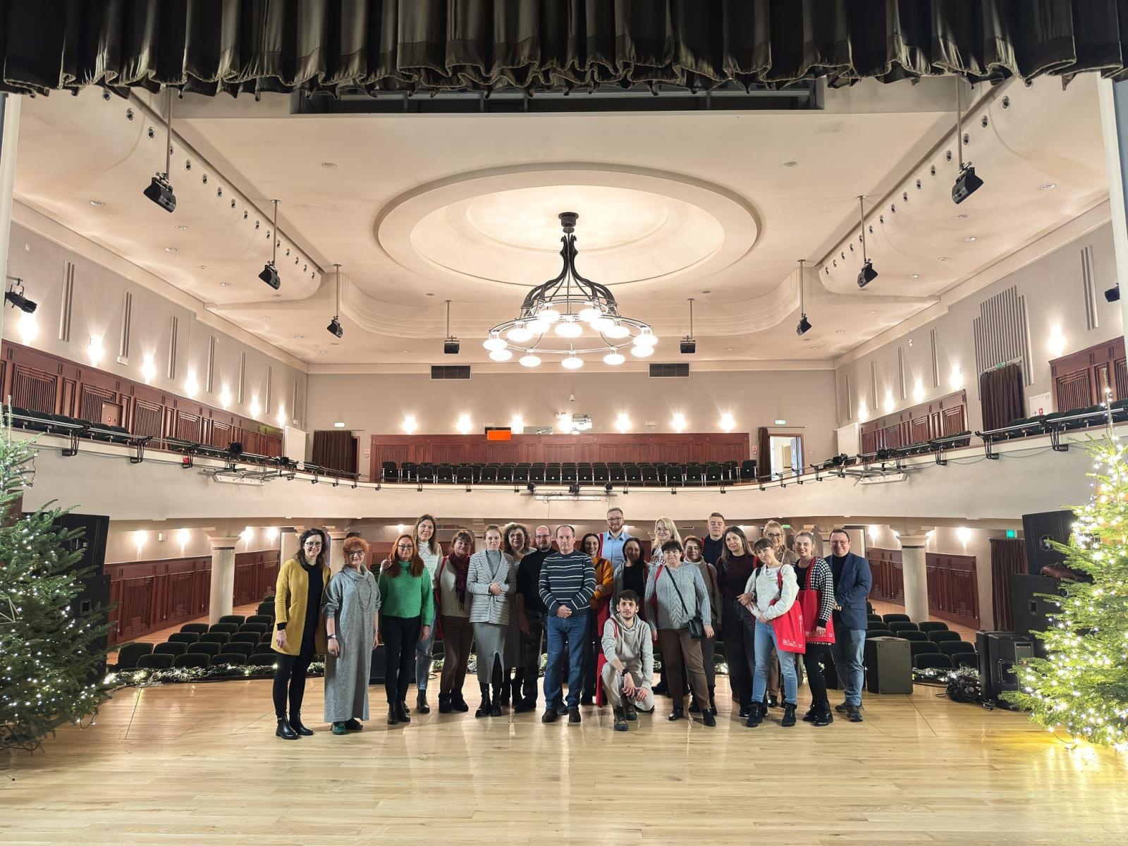 Zdjęcie w galerii na portalu naszraciborz.pl: Wizyta studyjna Miejskiego Ośrodka Kultury z Nowej Rudy w RCK wiadomości z regionu