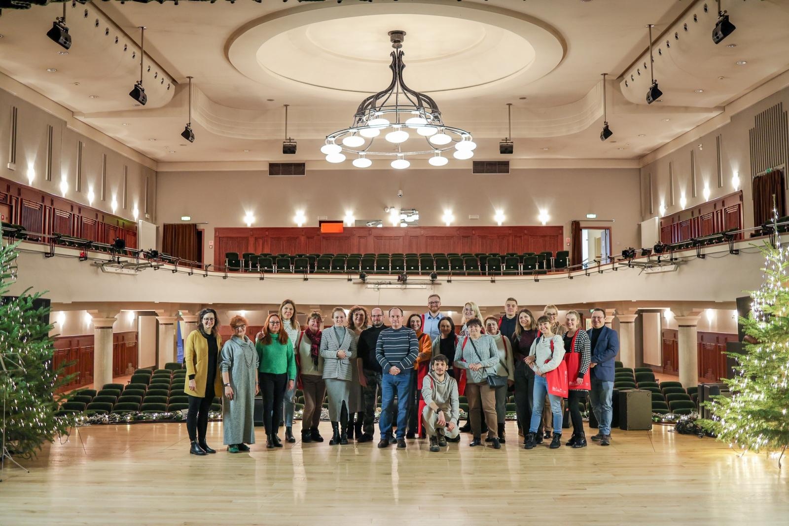 Zdjęcie w galerii na portalu naszraciborz.pl: Wizyta studyjna Miejskiego Ośrodka Kultury z Nowej Rudy w RCK wiadomości z regionu