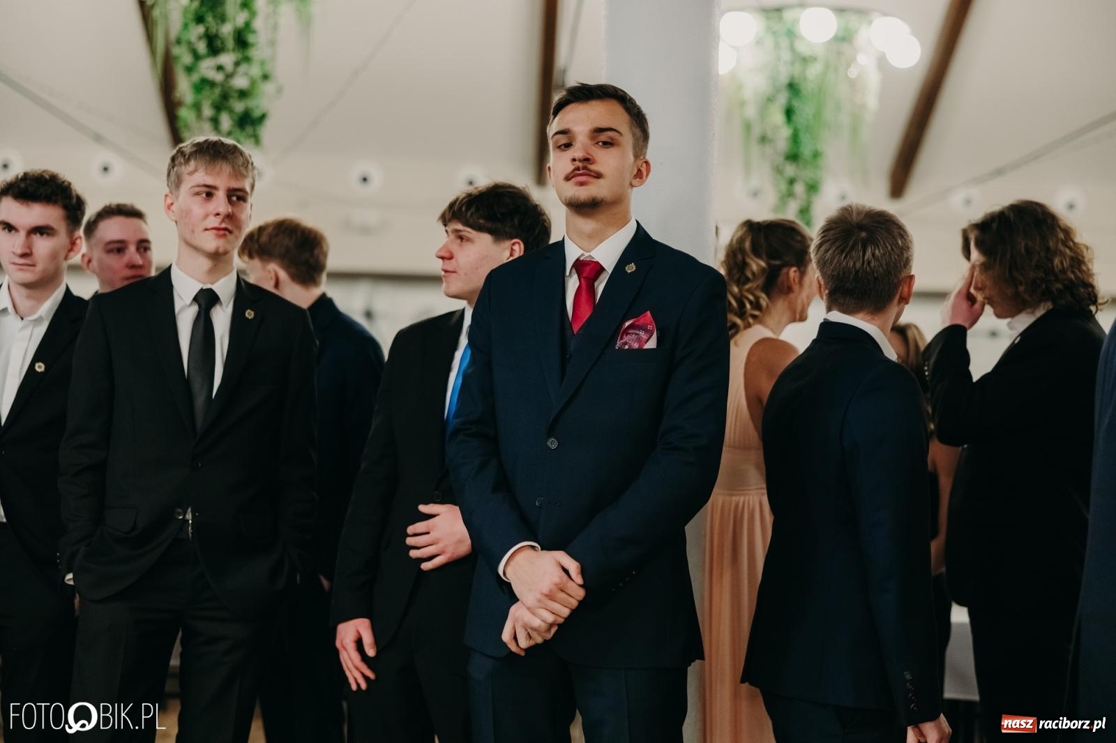 Zdjęcie w galerii na portalu naszraciborz.pl: Studniówka raciborskiego Mechanika na bis. Jeden bal, dwa fotoreportaże [FOTO i WIDEO] wiadomości z regionu