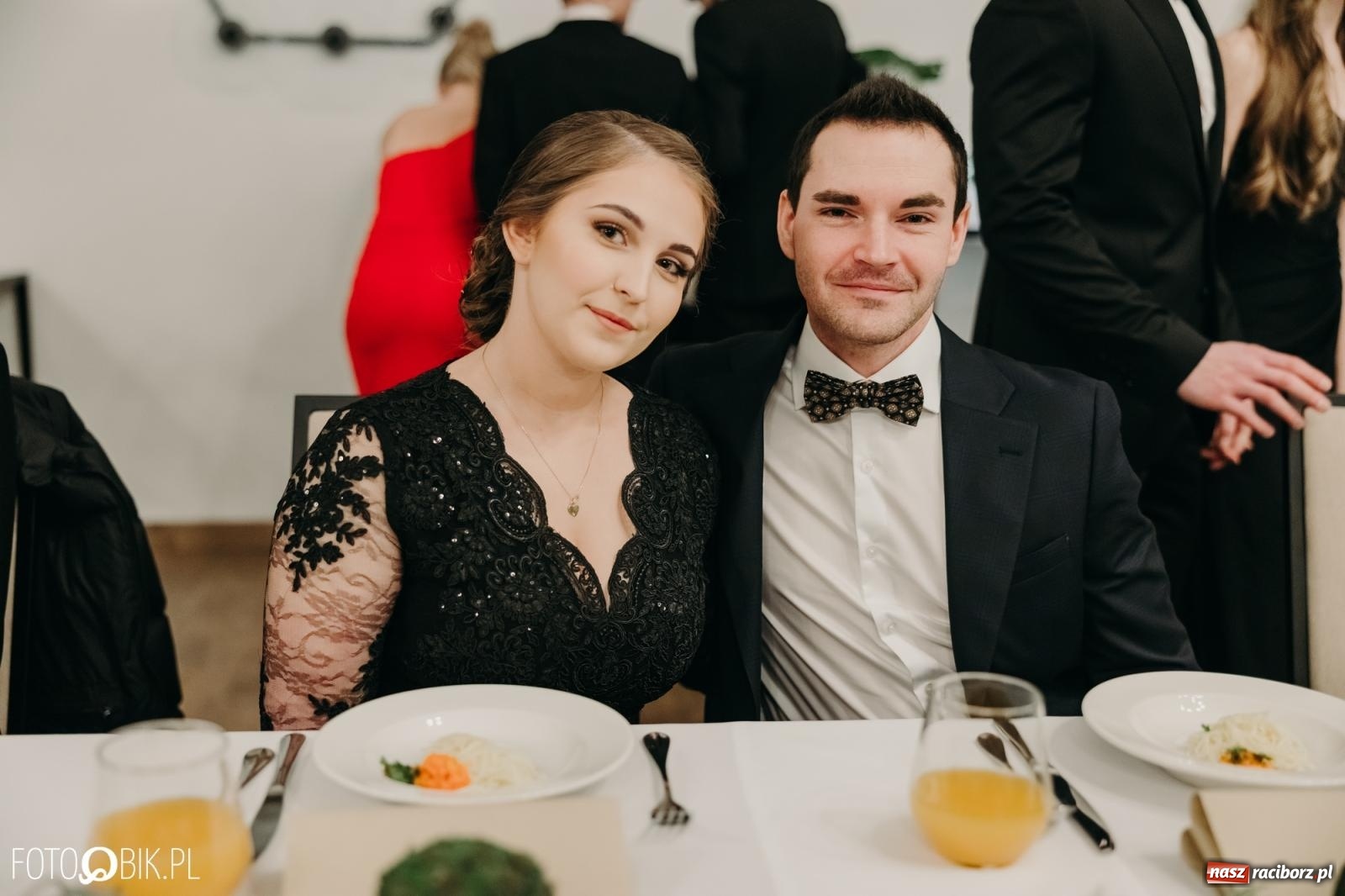 Zdjęcie w galerii na portalu naszraciborz.pl: Studniówka raciborskiego Mechanika na bis. Jeden bal, dwa fotoreportaże [FOTO i WIDEO] wiadomości z regionu