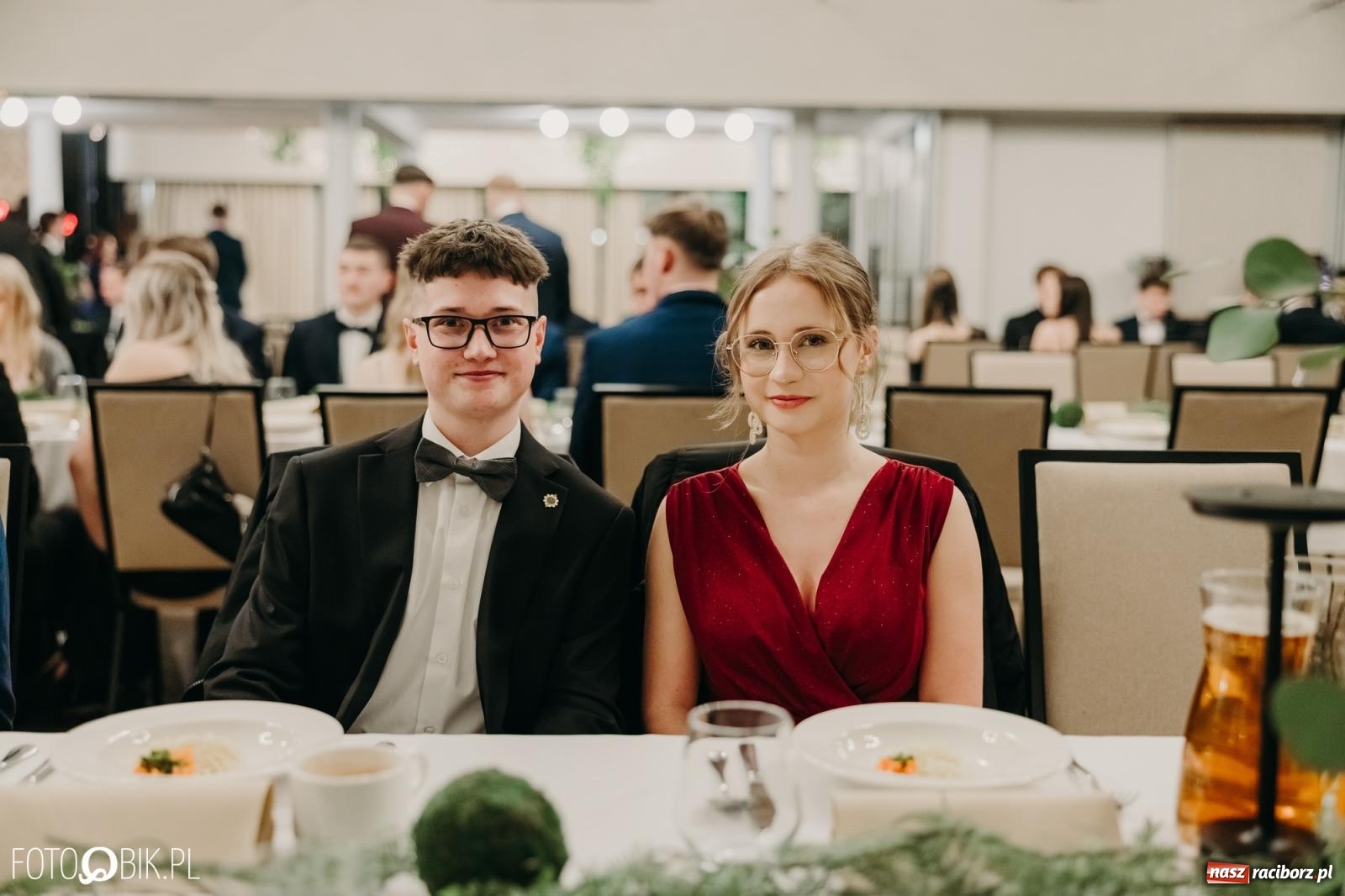 Zdjęcie w galerii na portalu naszraciborz.pl: Studniówka raciborskiego Mechanika na bis. Jeden bal, dwa fotoreportaże [FOTO i WIDEO] wiadomości z regionu