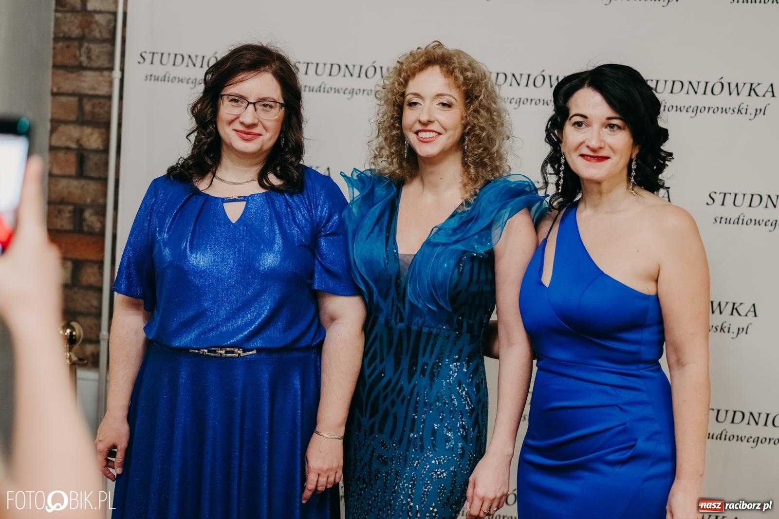 Zdjęcie w galerii na portalu naszraciborz.pl: Studniówka raciborskiego Mechanika na bis. Jeden bal, dwa fotoreportaże [FOTO i WIDEO] wiadomości z regionu