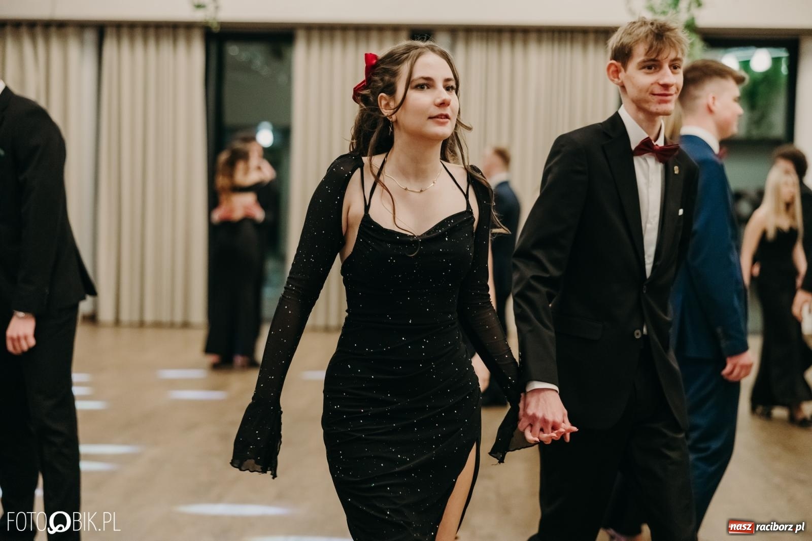 Zdjęcie w galerii na portalu naszraciborz.pl: Studniówka raciborskiego Mechanika na bis. Jeden bal, dwa fotoreportaże [FOTO i WIDEO] wiadomości z regionu