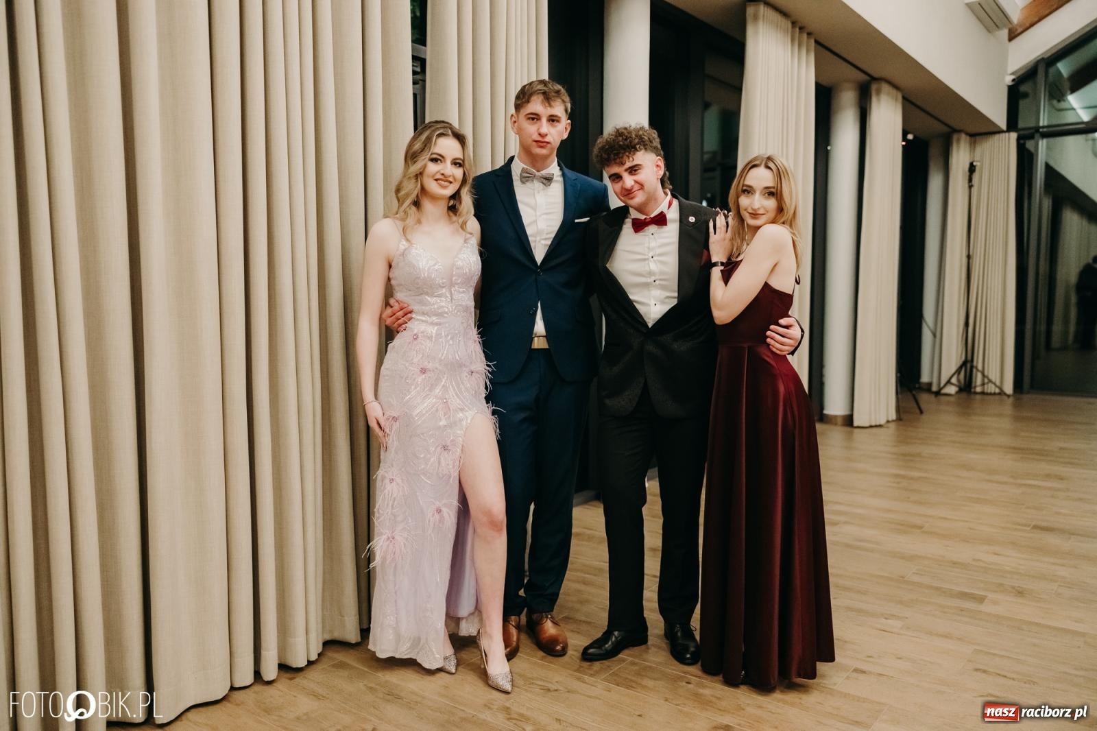 Zdjęcie w galerii na portalu naszraciborz.pl: Studniówka raciborskiego Mechanika na bis. Jeden bal, dwa fotoreportaże [FOTO i WIDEO] wiadomości z regionu