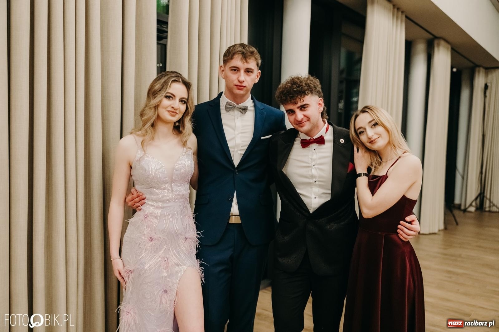 Zdjęcie w galerii na portalu naszraciborz.pl: Studniówka raciborskiego Mechanika na bis. Jeden bal, dwa fotoreportaże [FOTO i WIDEO] wiadomości z regionu