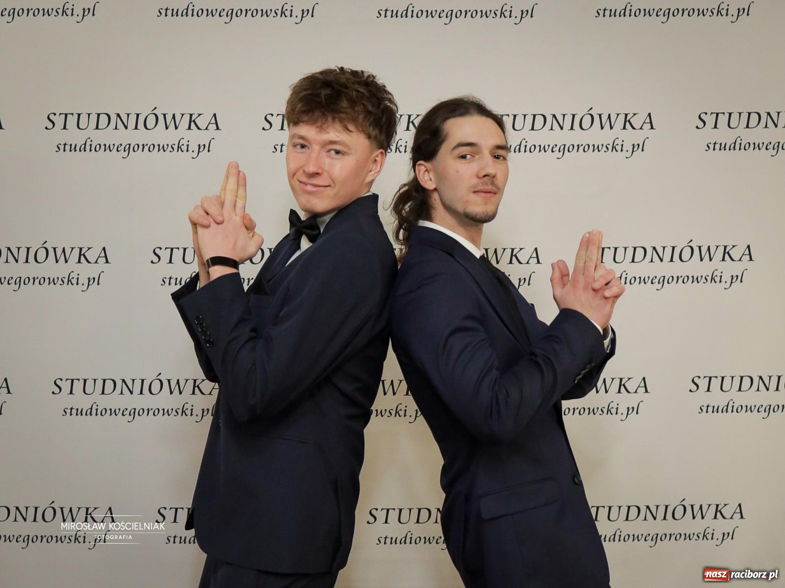 Zdjęcie w galerii na portalu naszraciborz.pl: Studniówka raciborskiego Mechanika – wszystkie klasy bawią się wspólnie [FOTO i WIDEO] wiadomości z regionu