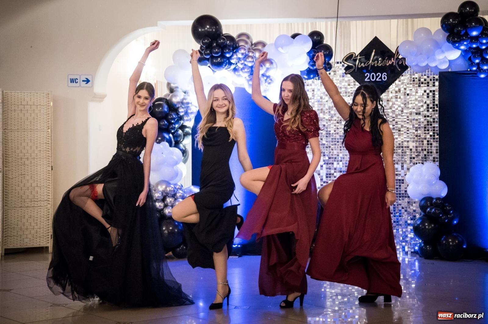 Zdjęcie w galerii na portalu naszraciborz.pl: Zdjęcia na bis. Sportowo-mundurowa studniówka ZSOMS [FOTO i WIDEO] wiadomości z regionu