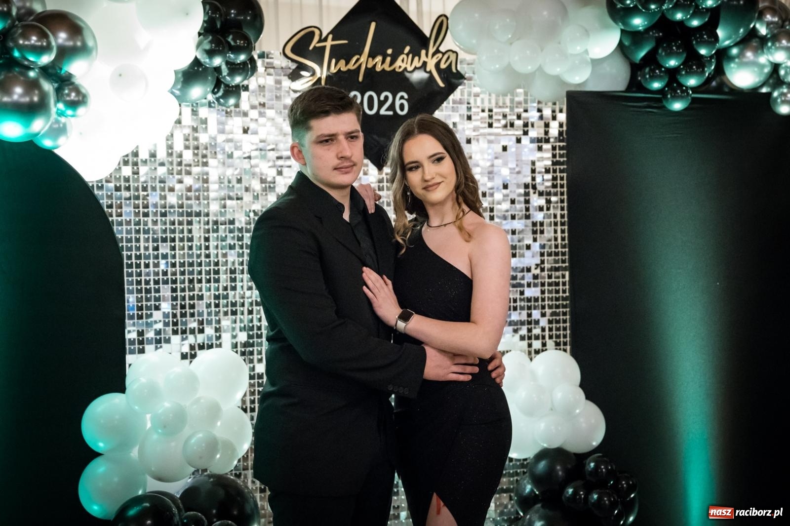 Zdjęcie w galerii na portalu naszraciborz.pl: Zdjęcia na bis. Sportowo-mundurowa studniówka ZSOMS [FOTO i WIDEO] wiadomości z regionu