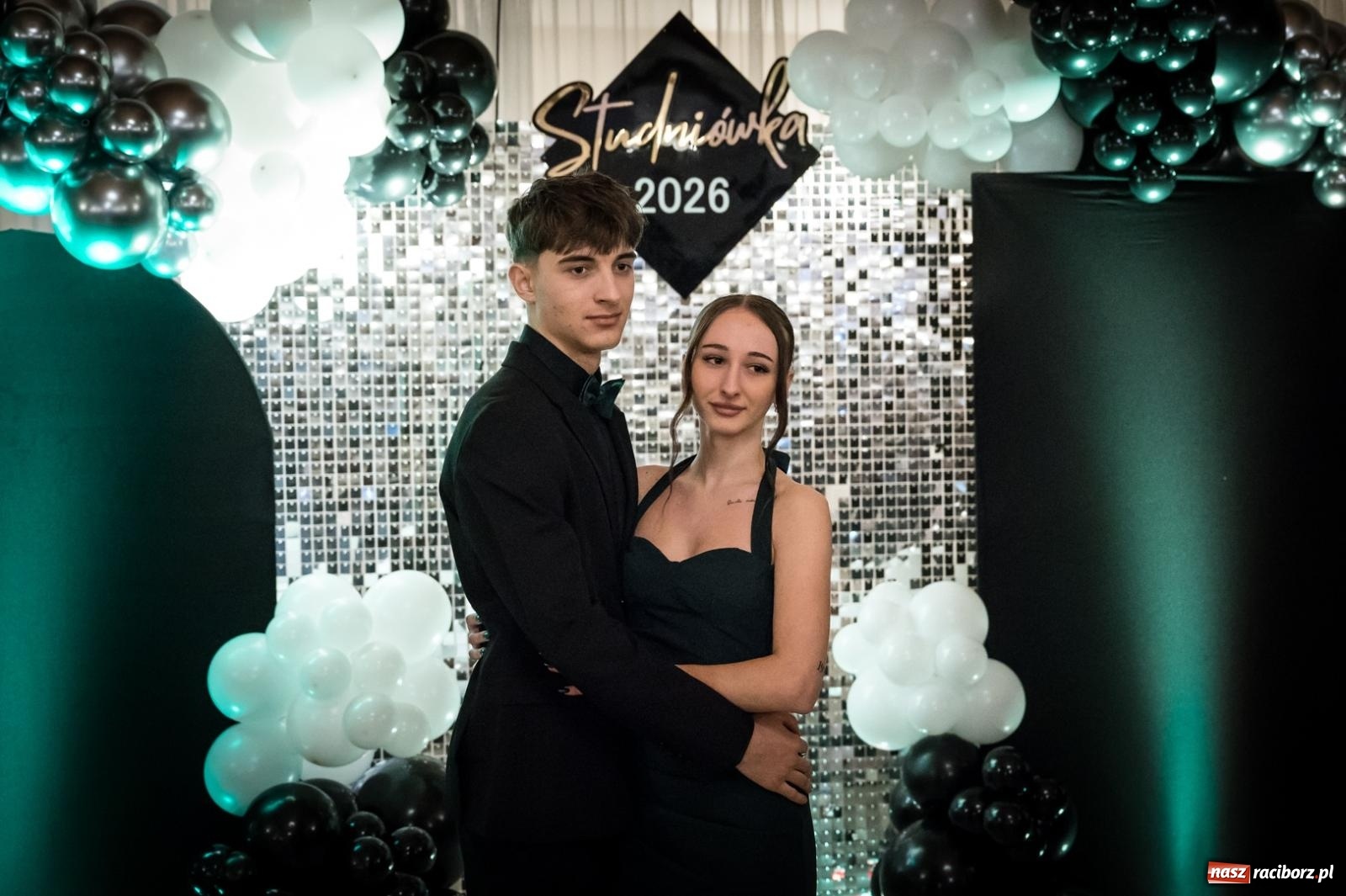 Zdjęcie w galerii na portalu naszraciborz.pl: Zdjęcia na bis. Sportowo-mundurowa studniówka ZSOMS [FOTO i WIDEO] wiadomości z regionu