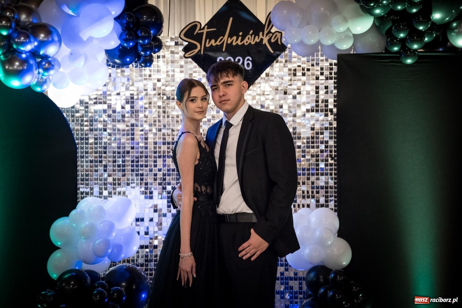 Zdjęcie w galerii na portalu naszraciborz.pl: Zdjęcia na bis. Sportowo-mundurowa studniówka ZSOMS [FOTO i WIDEO] wiadomości z regionu