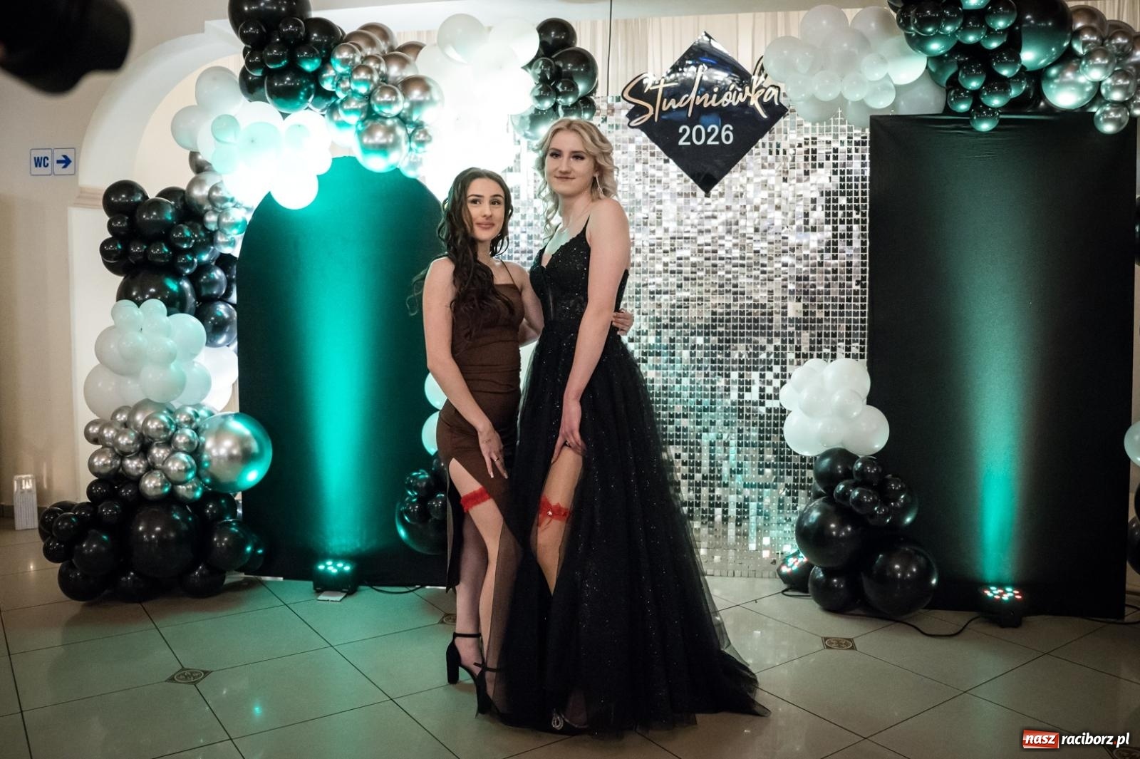 Zdjęcie w galerii na portalu naszraciborz.pl: Zdjęcia na bis. Sportowo-mundurowa studniówka ZSOMS [FOTO i WIDEO] wiadomości z regionu