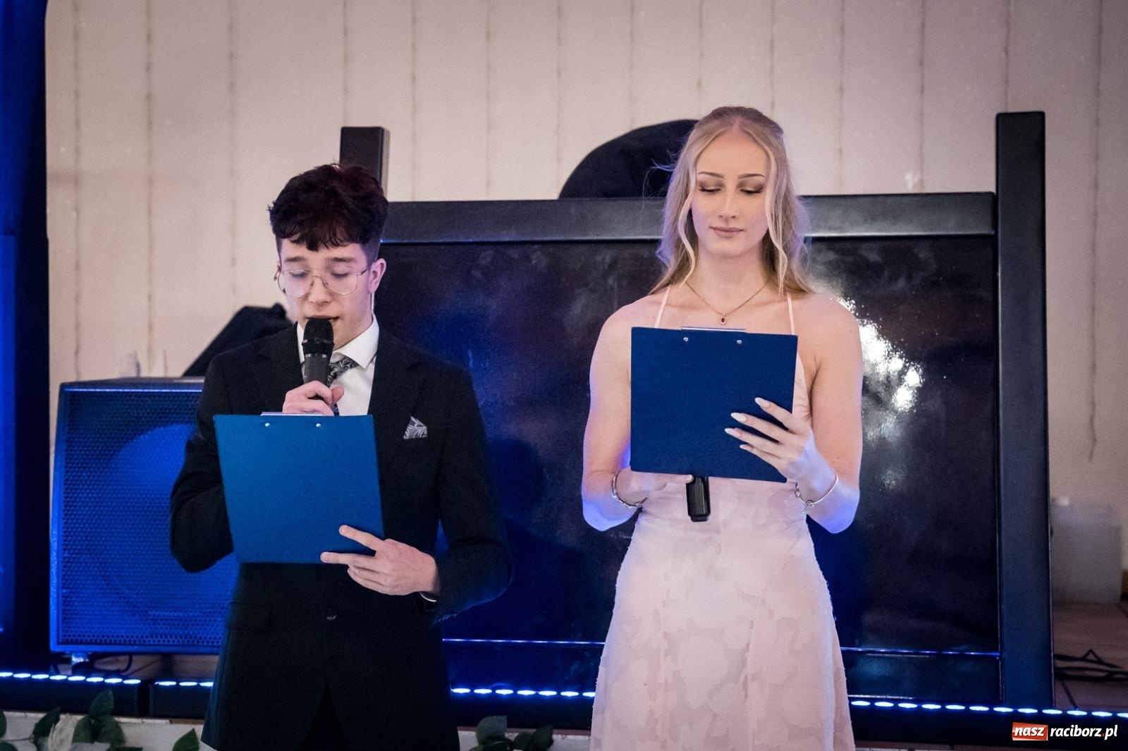 Zdjęcie w galerii na portalu naszraciborz.pl: Zdjęcia na bis. Sportowo-mundurowa studniówka ZSOMS [FOTO i WIDEO] wiadomości z regionu