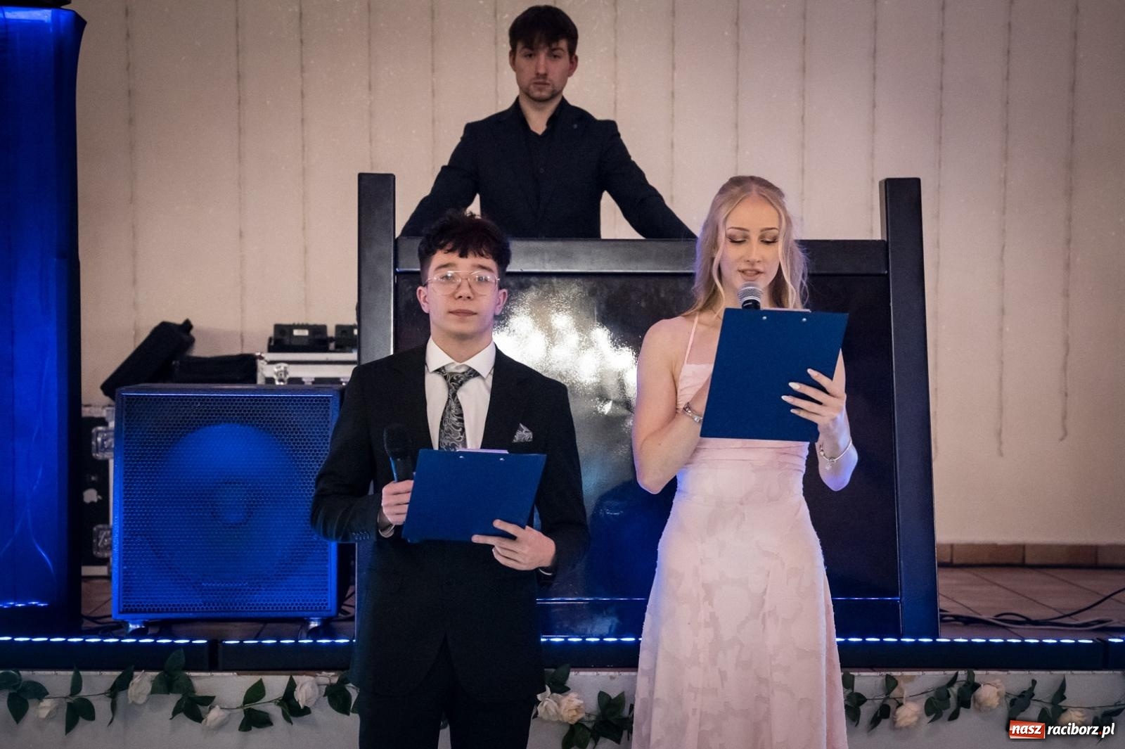 Zdjęcie w galerii na portalu naszraciborz.pl: Zdjęcia na bis. Sportowo-mundurowa studniówka ZSOMS [FOTO i WIDEO] wiadomości z regionu