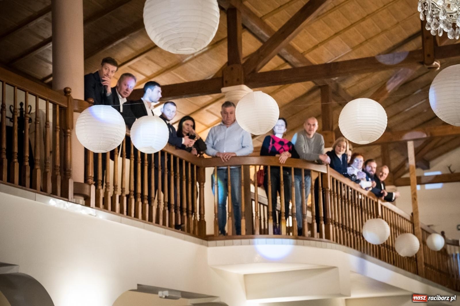 Zdjęcie w galerii na portalu naszraciborz.pl: Zdjęcia na bis. Sportowo-mundurowa studniówka ZSOMS [FOTO i WIDEO] wiadomości z regionu