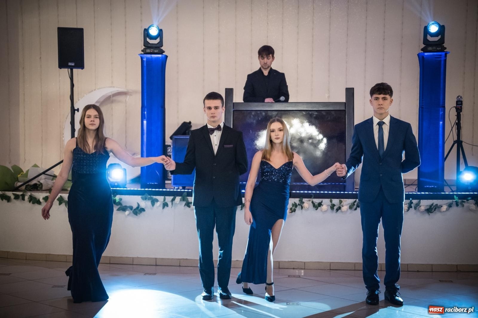 Zdjęcie w galerii na portalu naszraciborz.pl: Zdjęcia na bis. Sportowo-mundurowa studniówka ZSOMS [FOTO i WIDEO] wiadomości z regionu