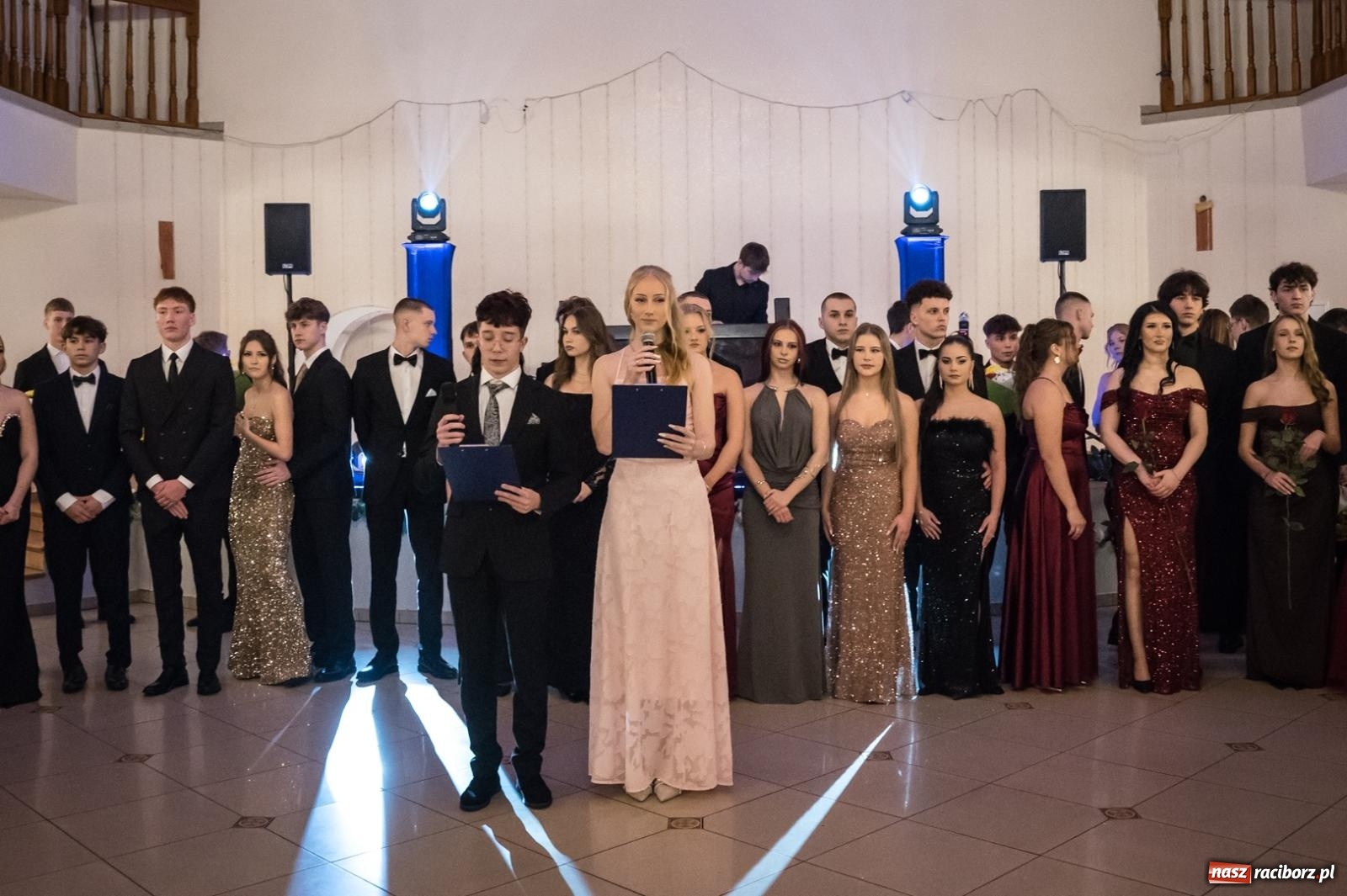 Zdjęcie w galerii na portalu naszraciborz.pl: Zdjęcia na bis. Sportowo-mundurowa studniówka ZSOMS [FOTO i WIDEO] wiadomości z regionu