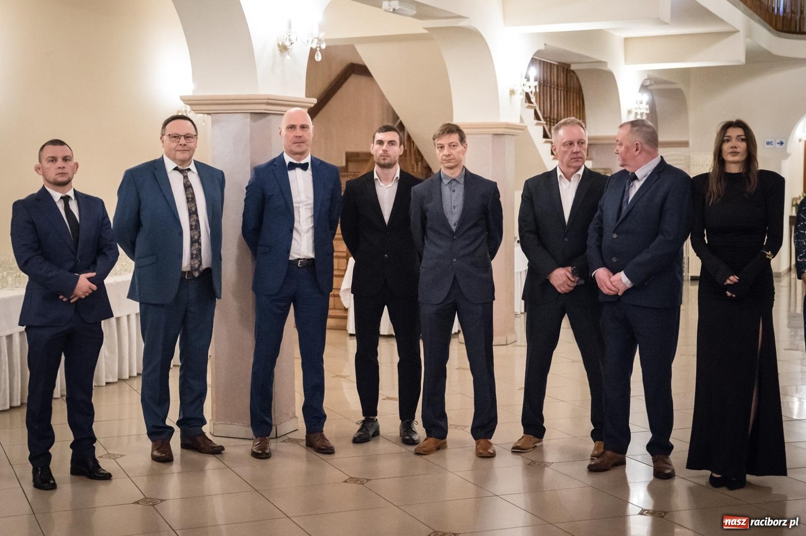 Zdjęcie w galerii na portalu naszraciborz.pl: Zdjęcia na bis. Sportowo-mundurowa studniówka ZSOMS [FOTO i WIDEO] wiadomości z regionu