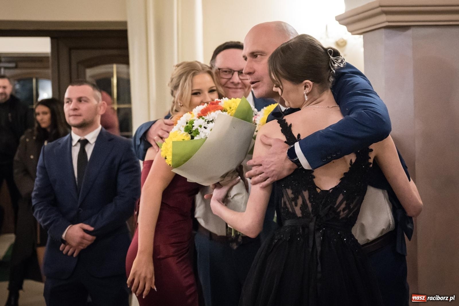 Zdjęcie w galerii na portalu naszraciborz.pl: Zdjęcia na bis. Sportowo-mundurowa studniówka ZSOMS [FOTO i WIDEO] wiadomości z regionu