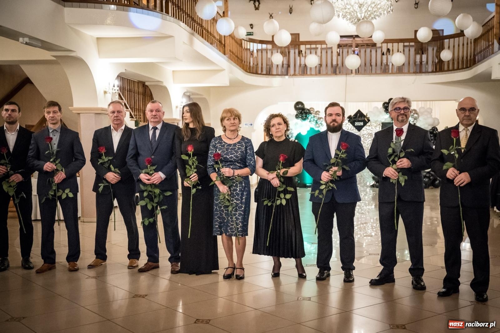 Zdjęcie w galerii na portalu naszraciborz.pl: Zdjęcia na bis. Sportowo-mundurowa studniówka ZSOMS [FOTO i WIDEO] wiadomości z regionu