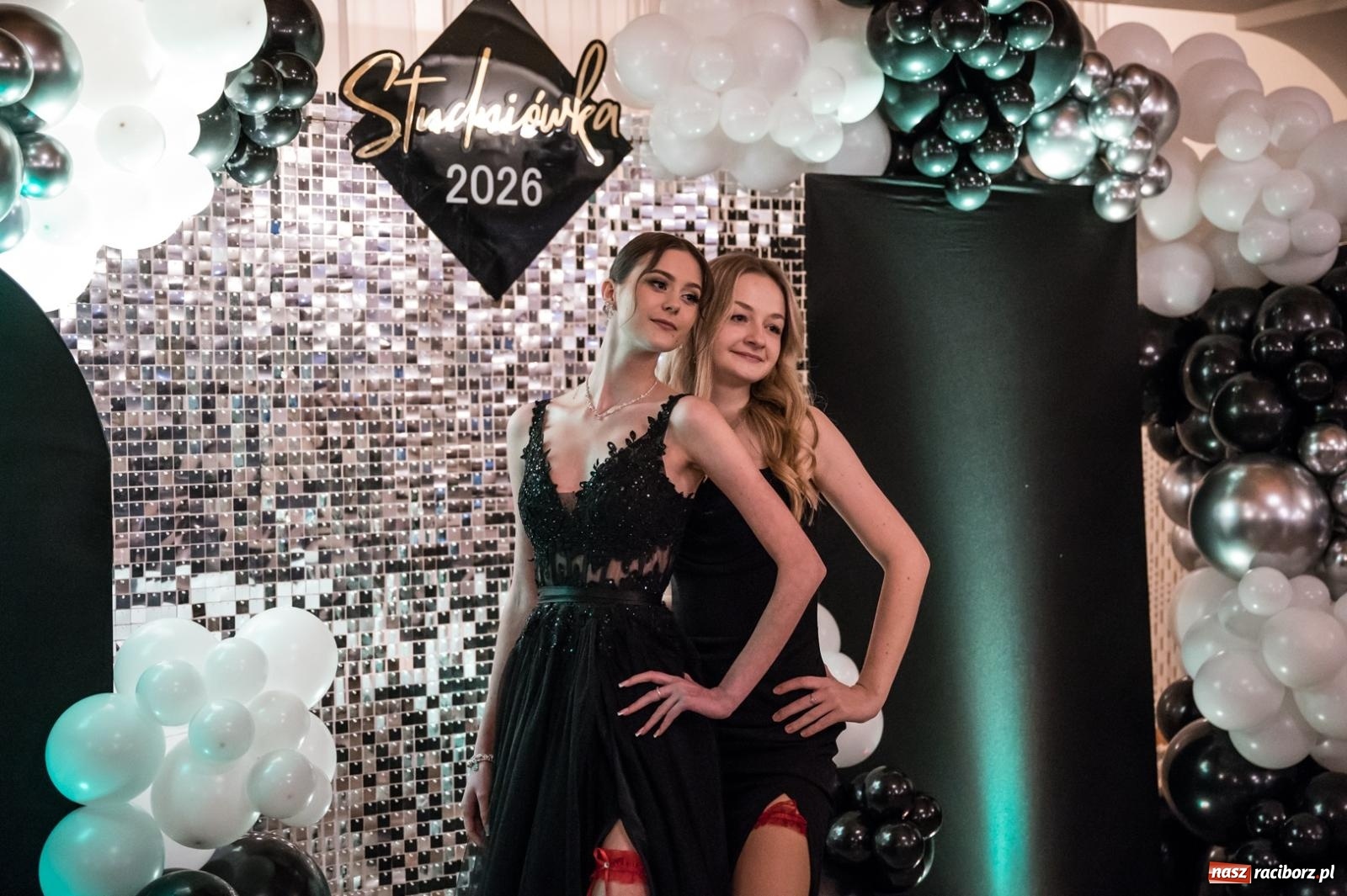 Zdjęcie w galerii na portalu naszraciborz.pl: Zdjęcia na bis. Sportowo-mundurowa studniówka ZSOMS [FOTO i WIDEO] wiadomości z regionu