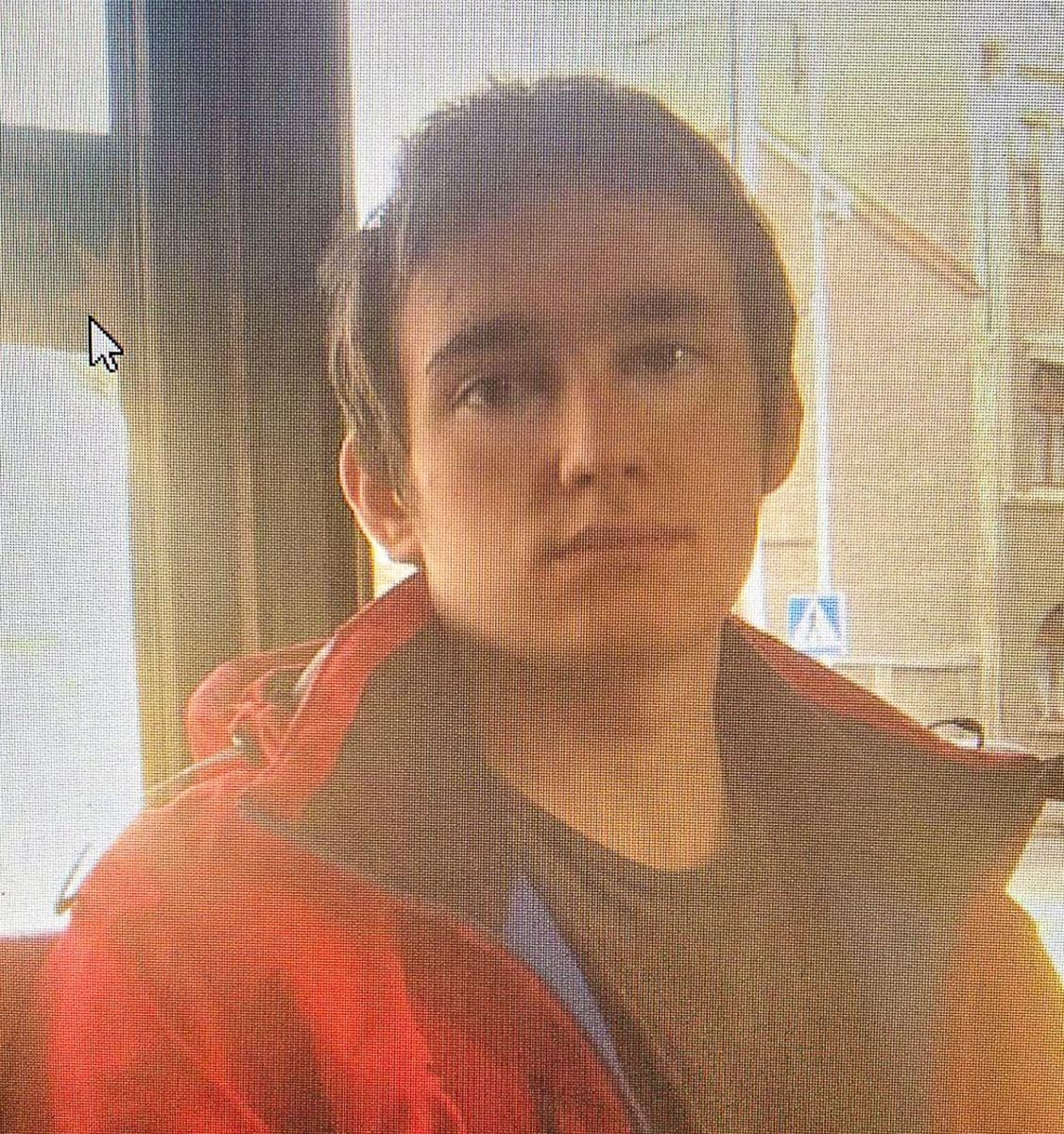 Zdjęcie w galerii na portalu naszraciborz.pl: Zaginął 21-letni Piotr Dominiak. Policja w Raciborzu prowadzi poszukiwania wiadomości z regionu