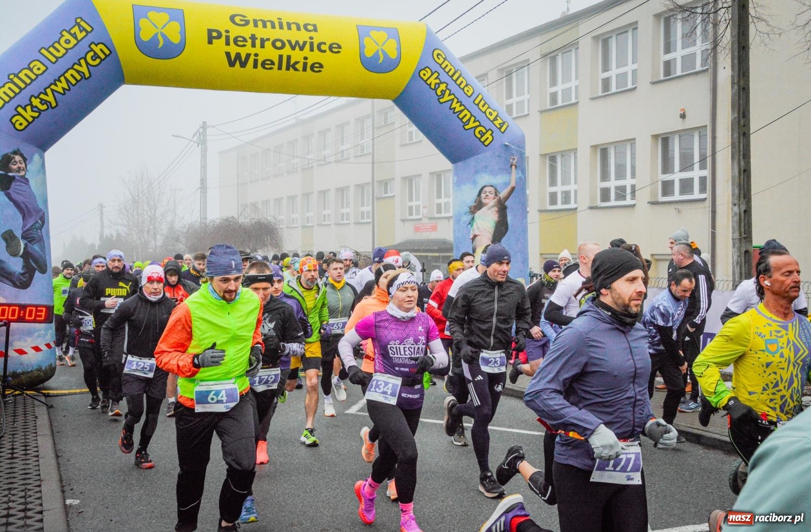 Zdjęcie w galerii na portalu naszraciborz.pl: X Eko Cross po Ziemi Pietrowickiej przyciągnął ponad 200 biegaczy [FOTO i WIDEO] wiadomości z regionu