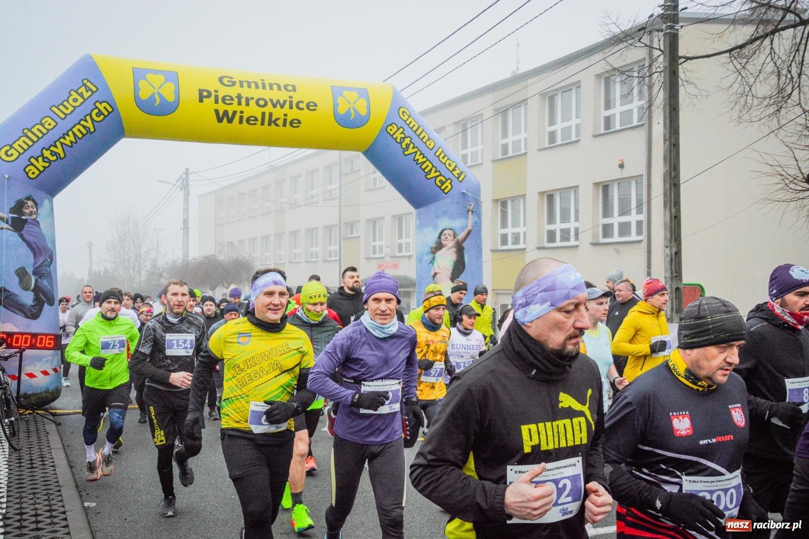 Zdjęcie w galerii na portalu naszraciborz.pl: X Eko Cross po Ziemi Pietrowickiej przyciągnął ponad 200 biegaczy [FOTO i WIDEO] wiadomości z regionu