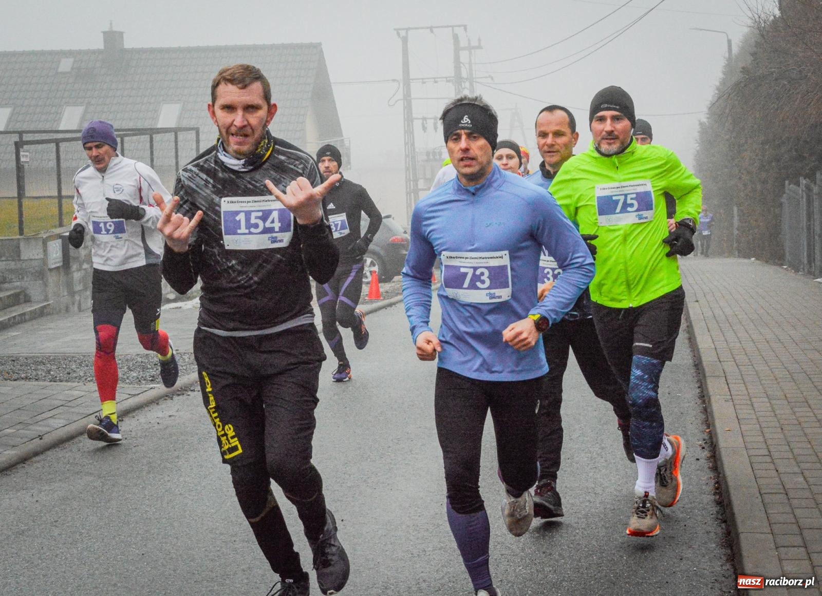 Zdjęcie w galerii na portalu naszraciborz.pl: X Eko Cross po Ziemi Pietrowickiej przyciągnął ponad 200 biegaczy [FOTO i WIDEO] wiadomości z regionu