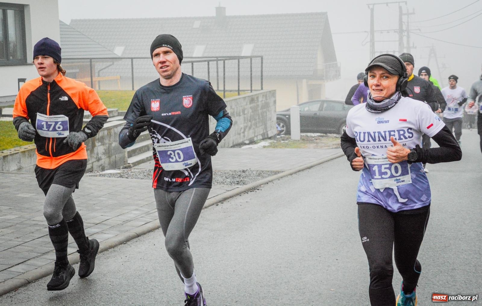 Zdjęcie w galerii na portalu naszraciborz.pl: X Eko Cross po Ziemi Pietrowickiej przyciągnął ponad 200 biegaczy [FOTO i WIDEO] wiadomości z regionu
