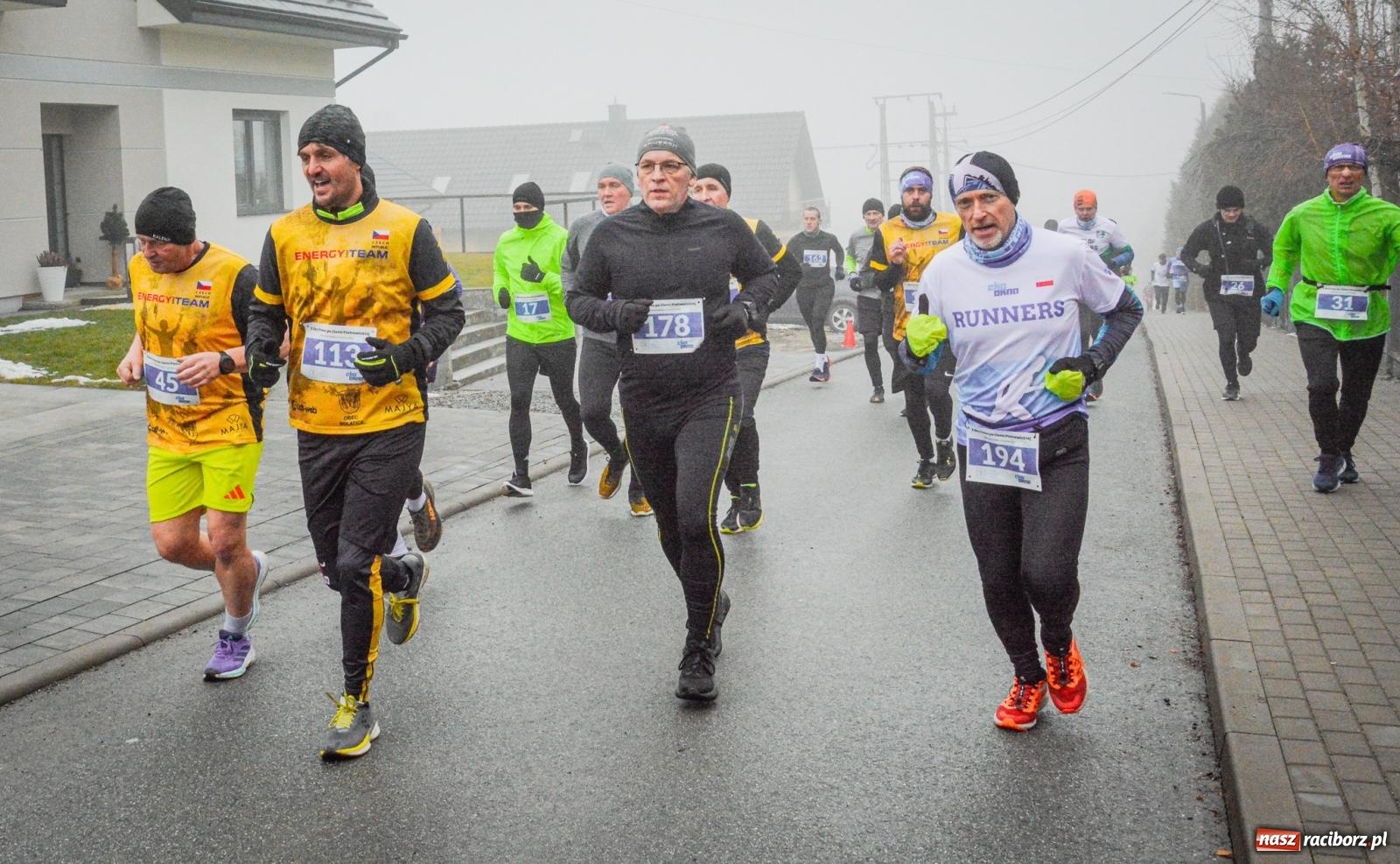 Zdjęcie w galerii na portalu naszraciborz.pl: X Eko Cross po Ziemi Pietrowickiej przyciągnął ponad 200 biegaczy [FOTO i WIDEO] wiadomości z regionu