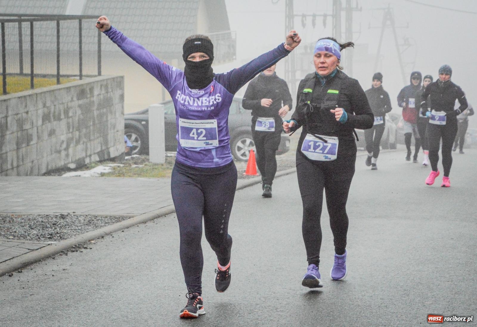 Zdjęcie w galerii na portalu naszraciborz.pl: X Eko Cross po Ziemi Pietrowickiej przyciągnął ponad 200 biegaczy [FOTO i WIDEO] wiadomości z regionu