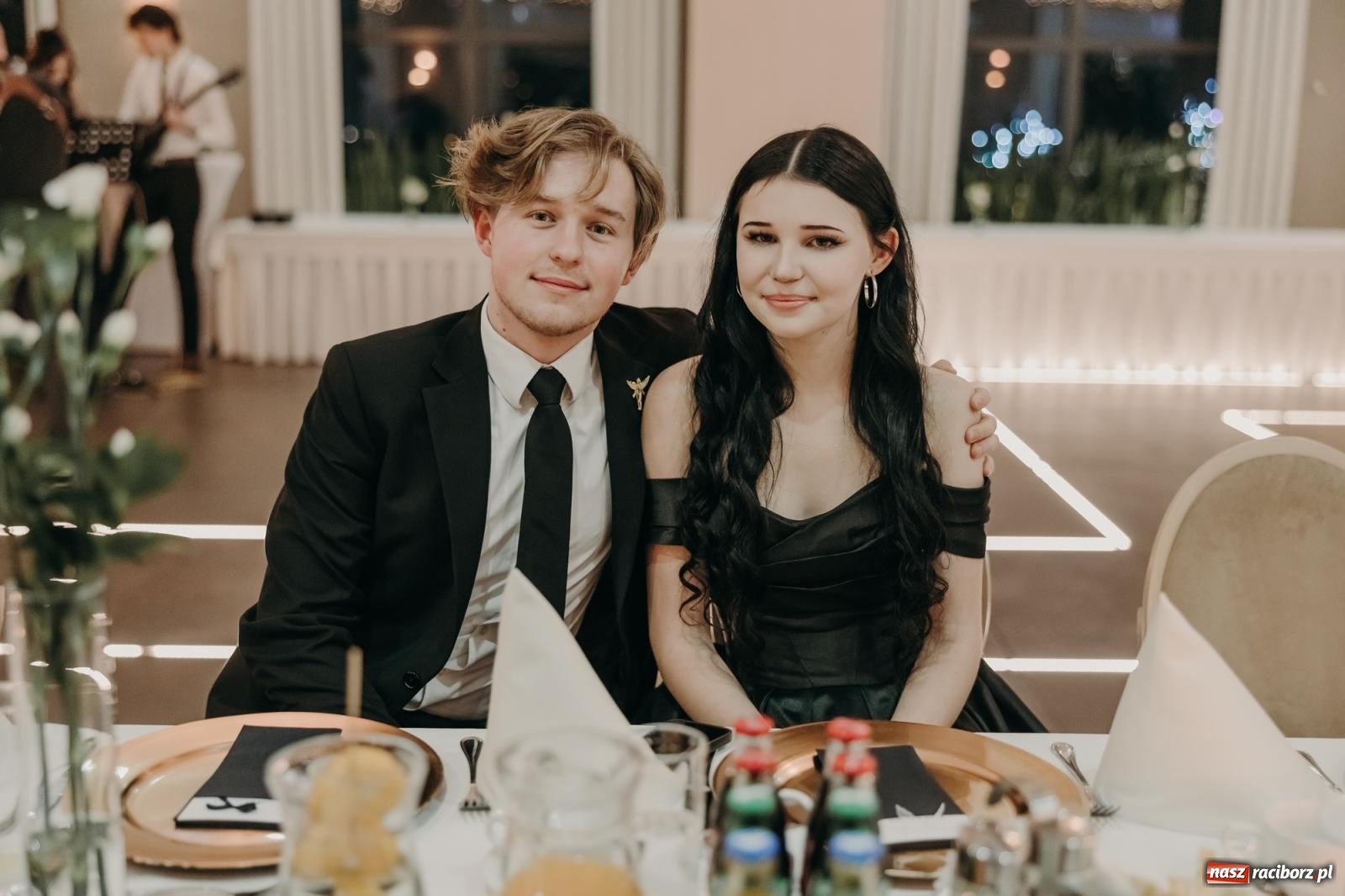 Zdjęcie w galerii na portalu naszraciborz.pl: Najmłodsza i najmniejsza studniówka. DLO bawi się w AquaBraxie [FOTO i WIDEO] wiadomości z regionu