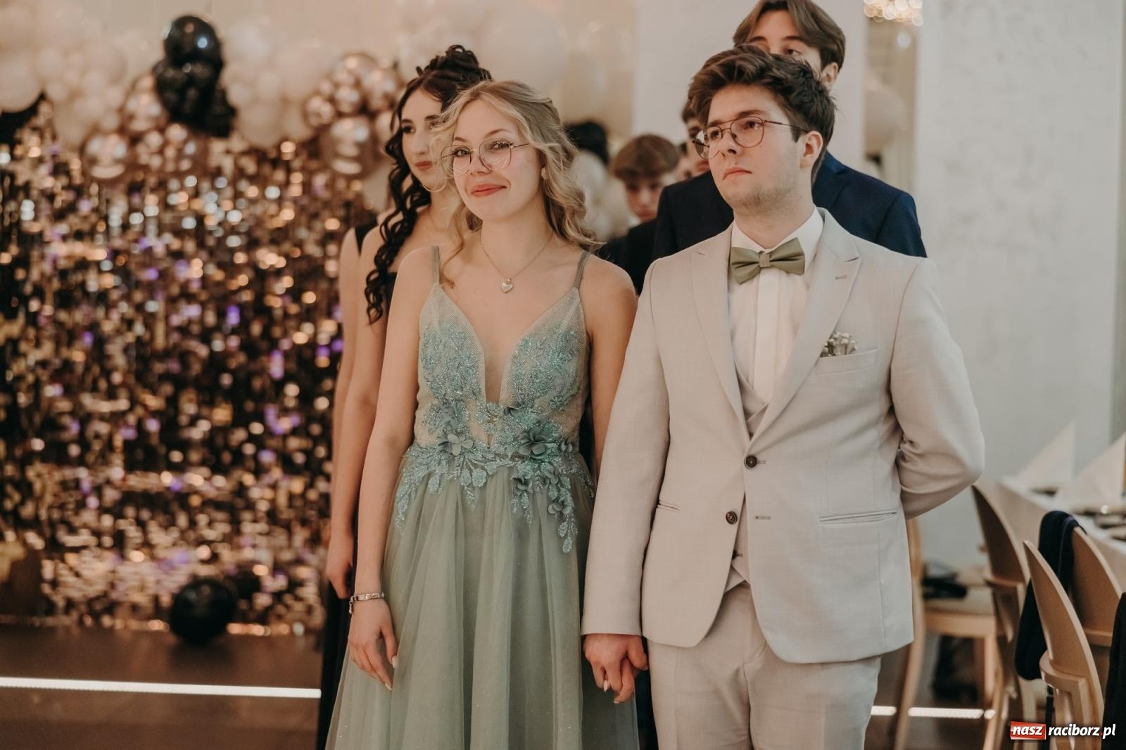 Zdjęcie w galerii na portalu naszraciborz.pl: Najmłodsza i najmniejsza studniówka. DLO bawi się w AquaBraxie [FOTO i WIDEO] wiadomości z regionu