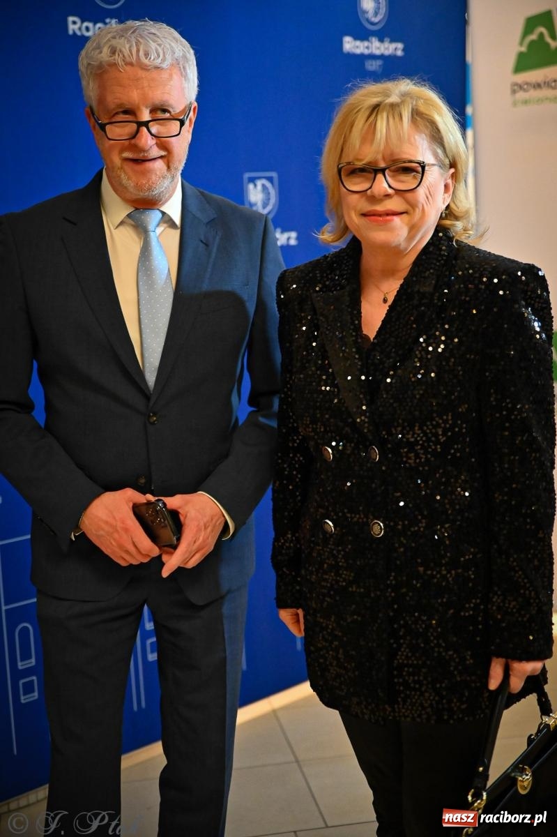 Zdjęcie w galerii na portalu naszraciborz.pl: Power of Winds na koncercie noworocznym w RCK. Muzyczne otwarcie roku w Raciborzu z życzeniami od włodarzy [FOTO i WIDEO] wiadomości z regionu