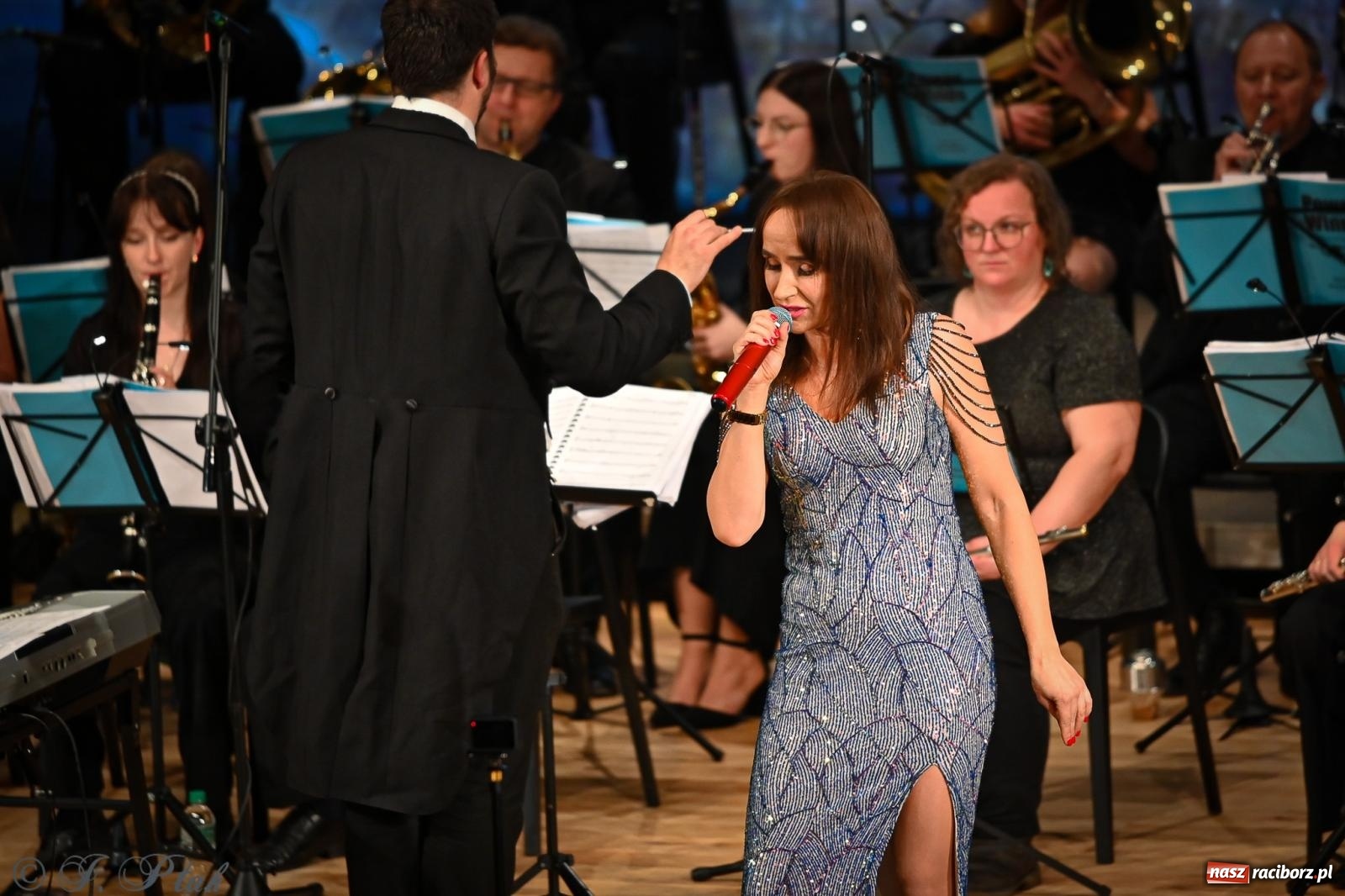 Zdjęcie w galerii na portalu naszraciborz.pl: Power of Winds na koncercie noworocznym w RCK. Muzyczne otwarcie roku w Raciborzu z życzeniami od włodarzy [FOTO i WIDEO] wiadomości z regionu