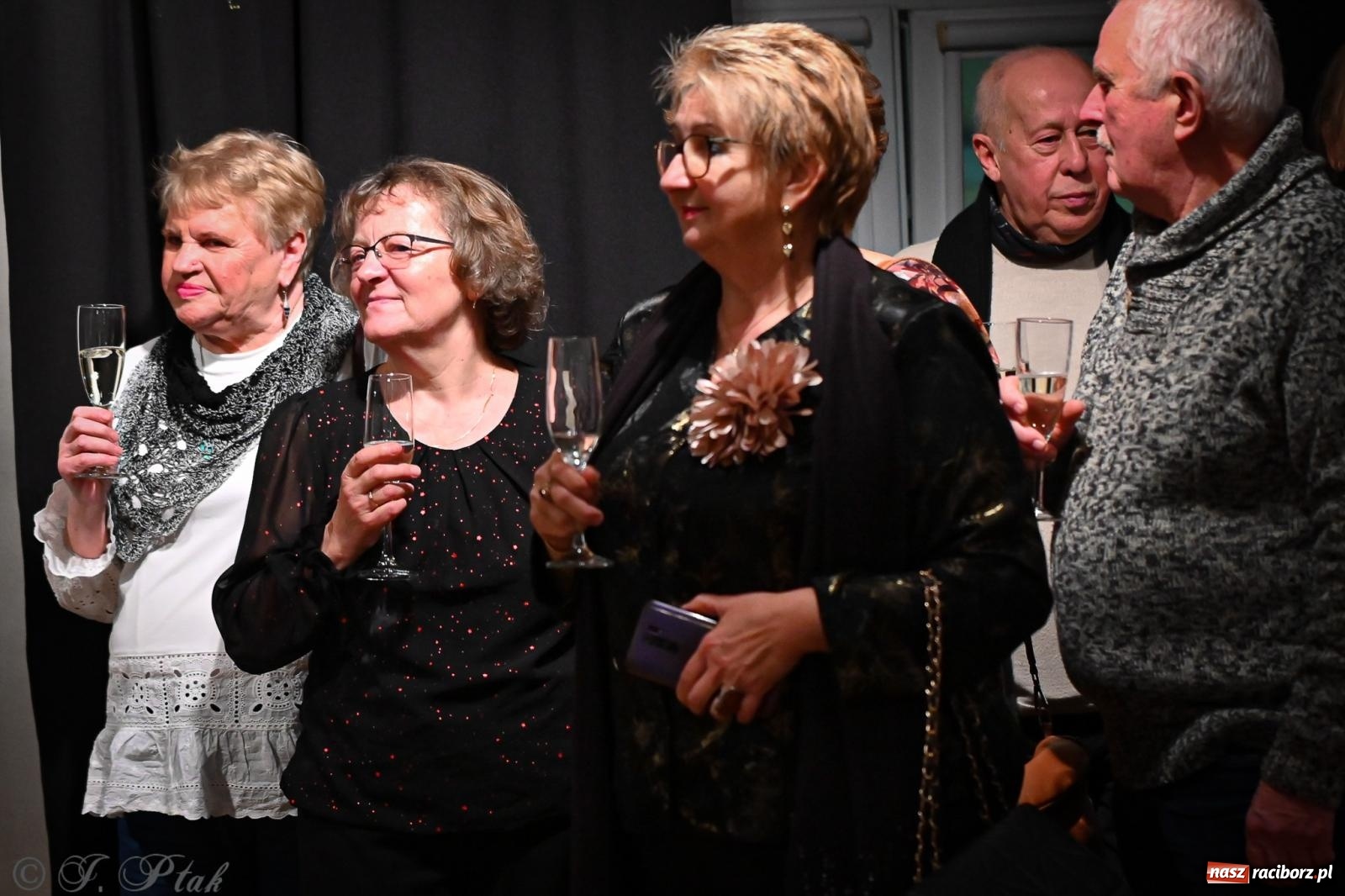 Zdjęcie w galerii na portalu naszraciborz.pl: Power of Winds na koncercie noworocznym w RCK. Muzyczne otwarcie roku w Raciborzu z życzeniami od włodarzy [FOTO i WIDEO] wiadomości z regionu