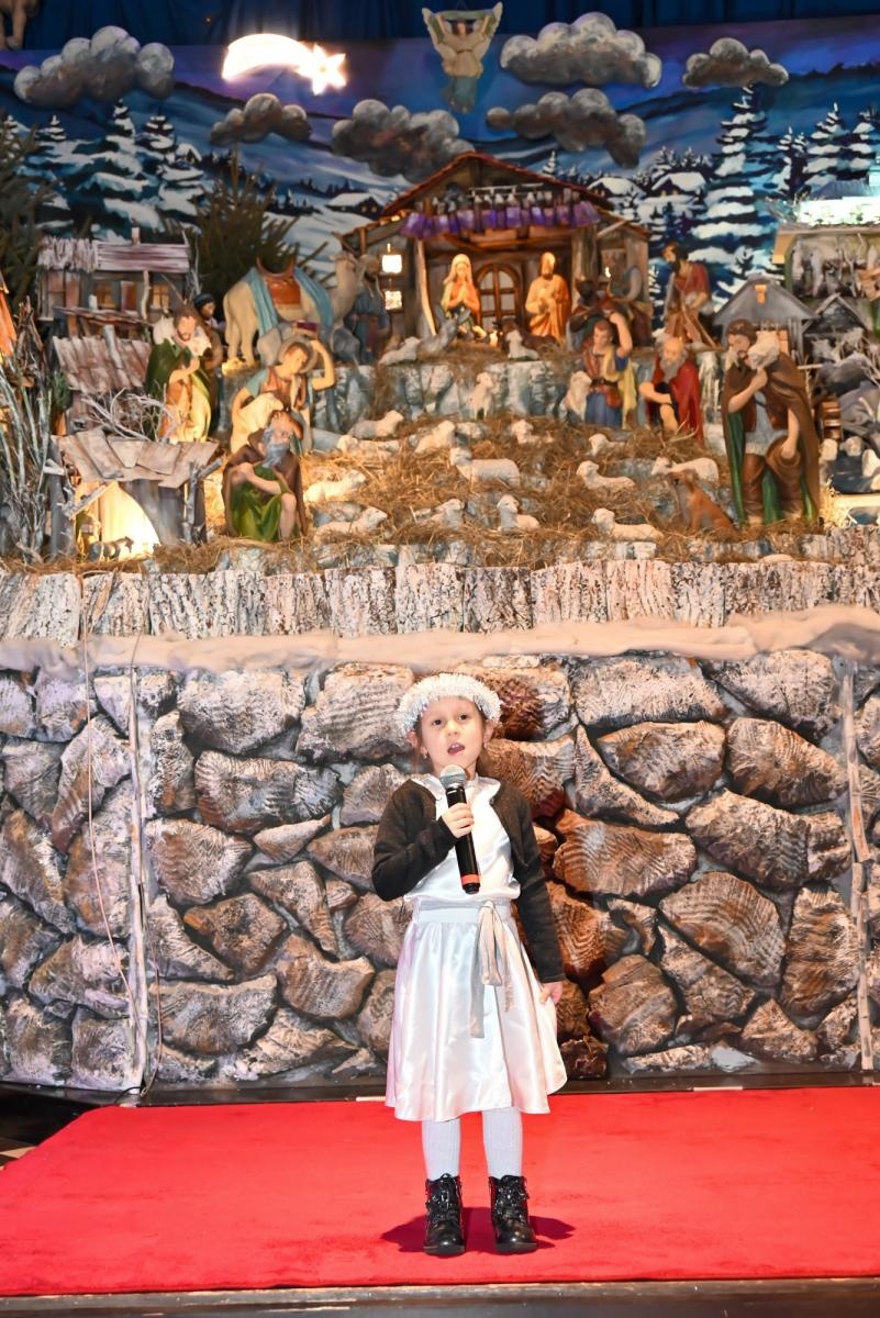 Zdjęcie w galerii na portalu naszraciborz.pl: Koncert Laureatów  XXI Przeglądu Kolęd i Pastorałek Święta z Kolędą – Weihnachten mit Weihnachtsliedern w Tworkowie wiadomości z regionu