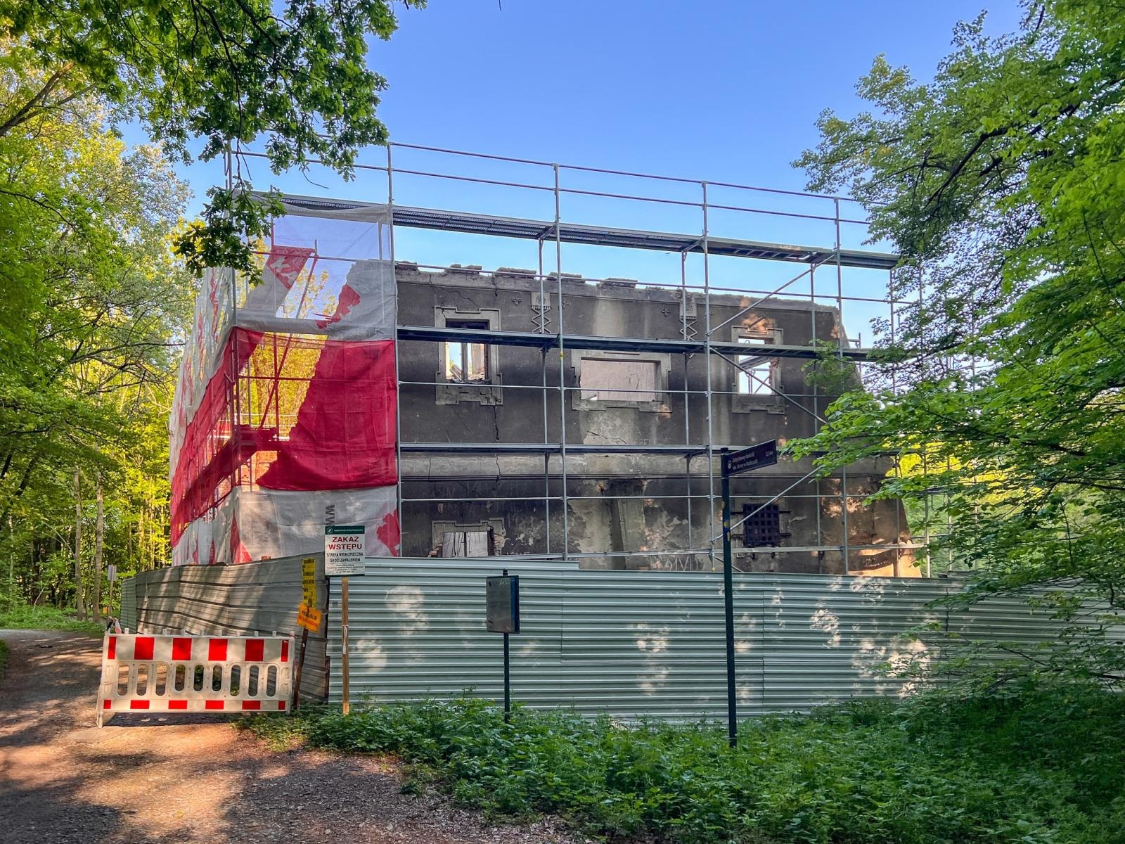 Zdjęcie w galerii na portalu naszraciborz.pl: Pałacyk w Łężczoku odzyskuje blask [FOTO] wiadomości z regionu