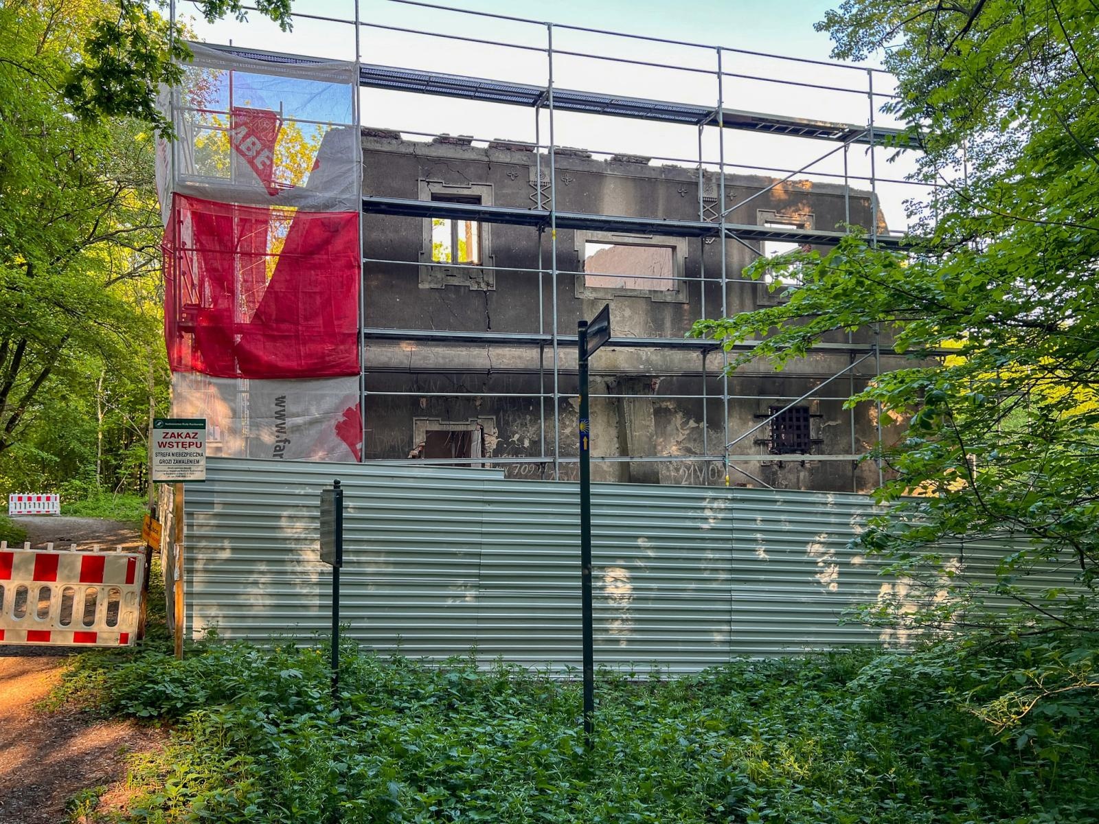 Zdjęcie w galerii na portalu naszraciborz.pl: Pałacyk w Łężczoku odzyskuje blask [FOTO] wiadomości z regionu