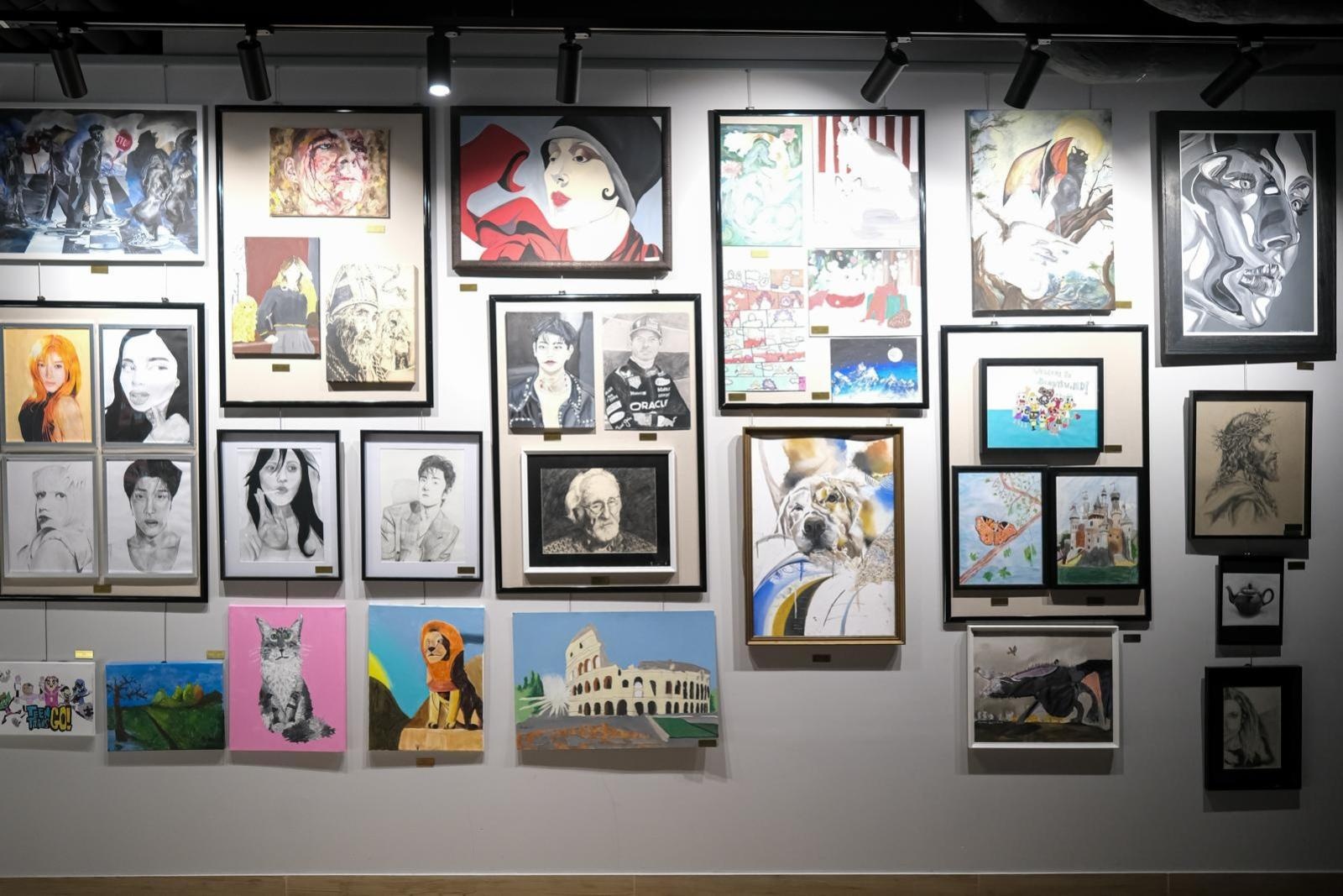 Zdjęcie w galerii na portalu naszraciborz.pl: Prace w procesie – wernisaż podopiecznych Warsztatwoni Magdaleny Franicy w Urban Labie wiadomości z regionu