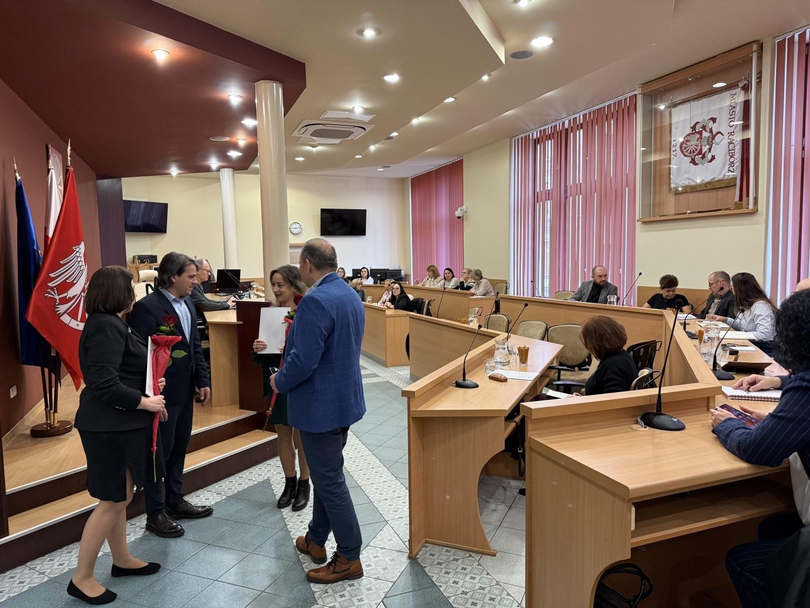 Zdjęcie w galerii na portalu naszraciborz.pl: Awans zawodowy nauczycielek w Szkole Podstawowej nr 15 w Raciborzu wiadomości z regionu