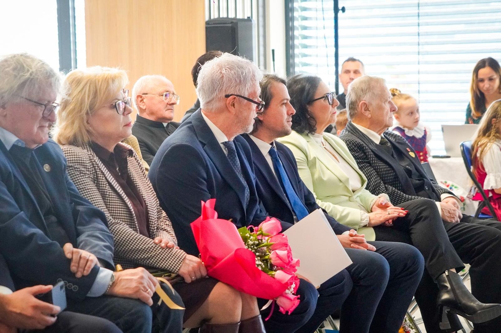 Zdjęcie w galerii na portalu naszraciborz.pl: 100 lat Szkoły Podstawowej nr 14 w Raciborzu Markowicach wiadomości z regionu