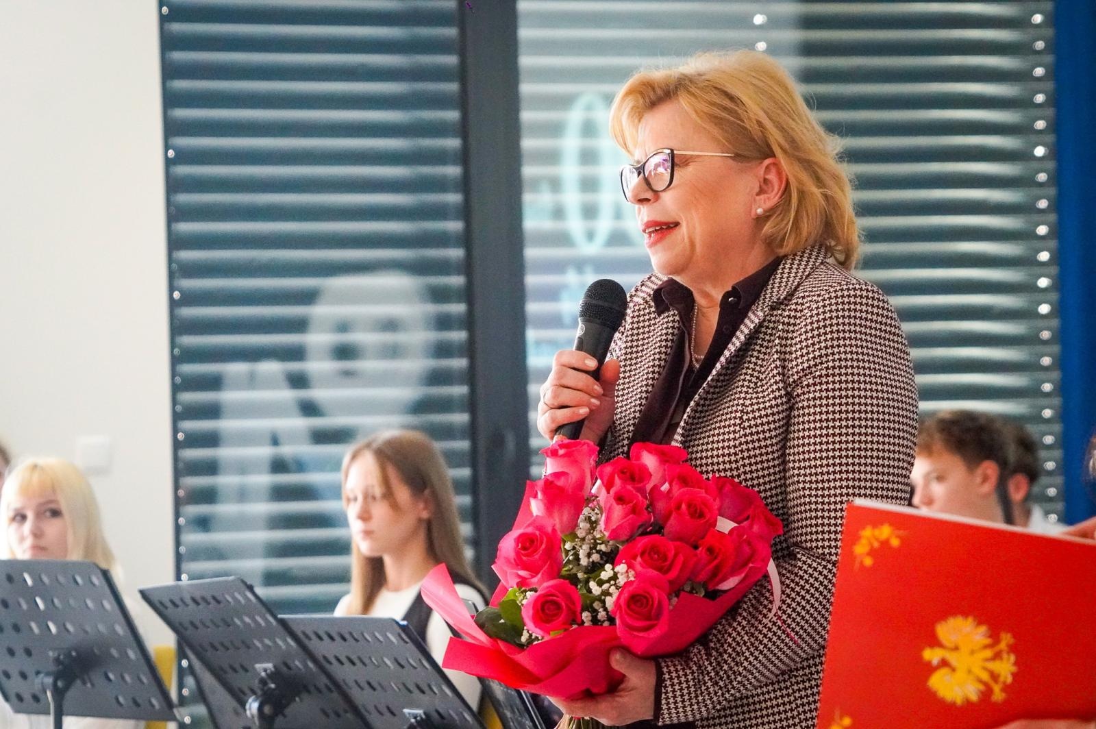 Zdjęcie w galerii na portalu naszraciborz.pl: 100 lat Szkoły Podstawowej nr 14 w Raciborzu Markowicach wiadomości z regionu