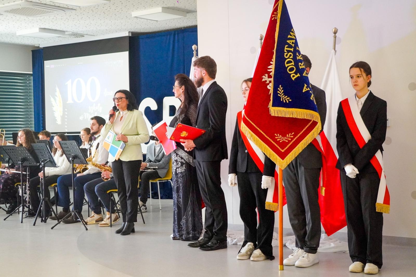 Zdjęcie w galerii na portalu naszraciborz.pl: 100 lat Szkoły Podstawowej nr 14 w Raciborzu Markowicach wiadomości z regionu