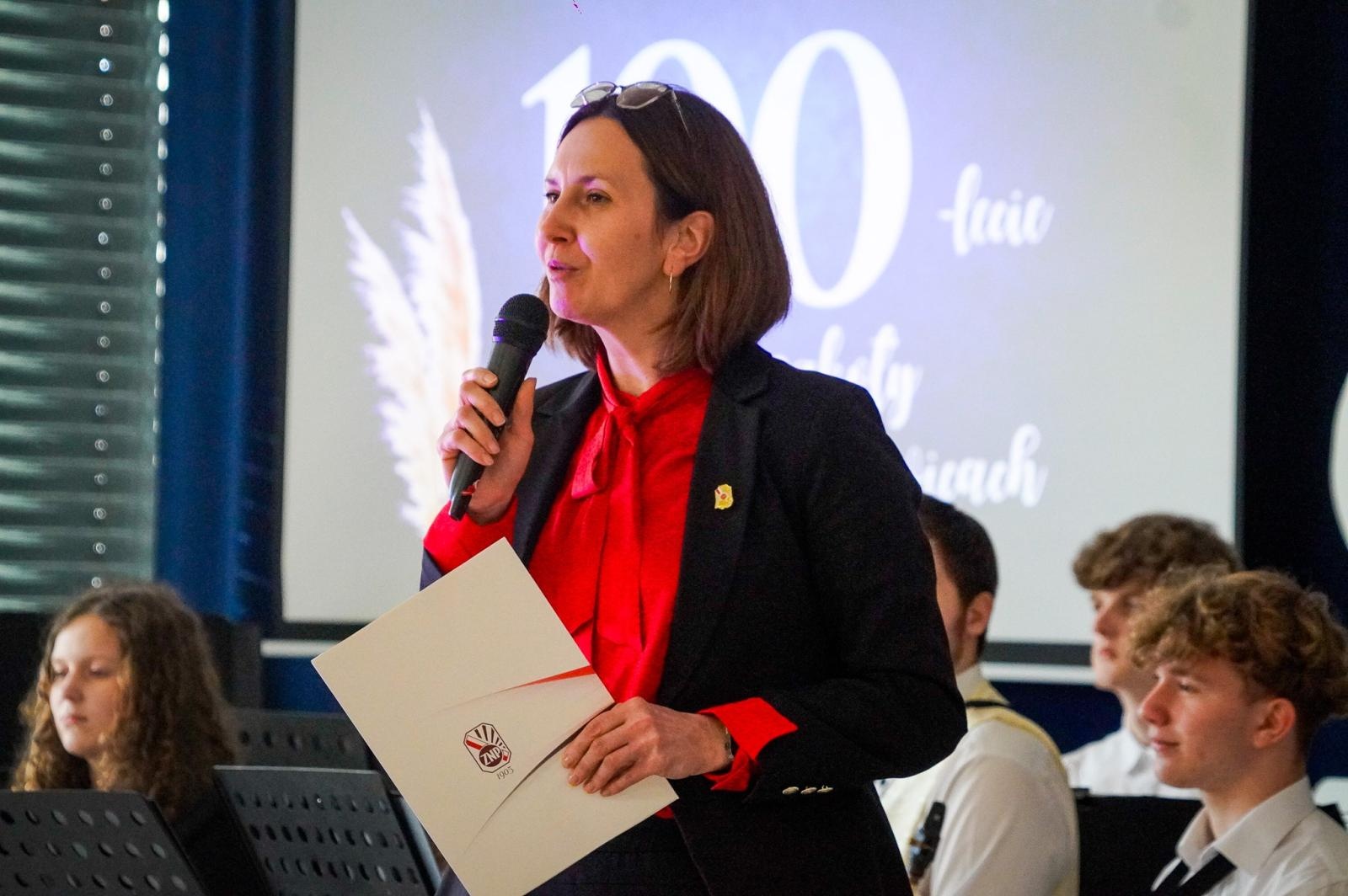 Zdjęcie w galerii na portalu naszraciborz.pl: 100 lat Szkoły Podstawowej nr 14 w Raciborzu Markowicach wiadomości z regionu