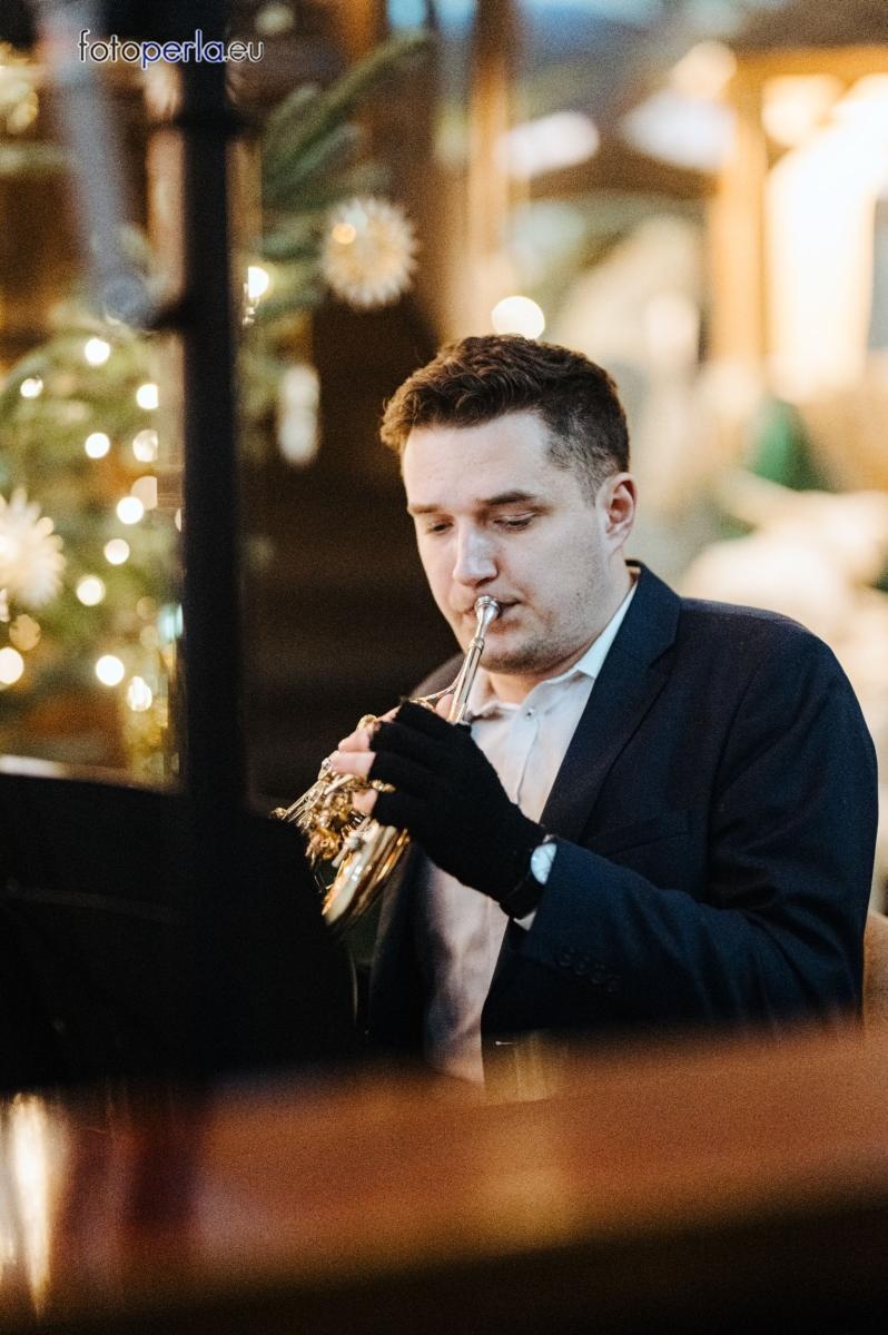 Zdjęcie w galerii na portalu naszraciborz.pl: Wspólnie grali dla Adama – charytatywny koncert w Łubowicach [FOTO] wiadomości z regionu